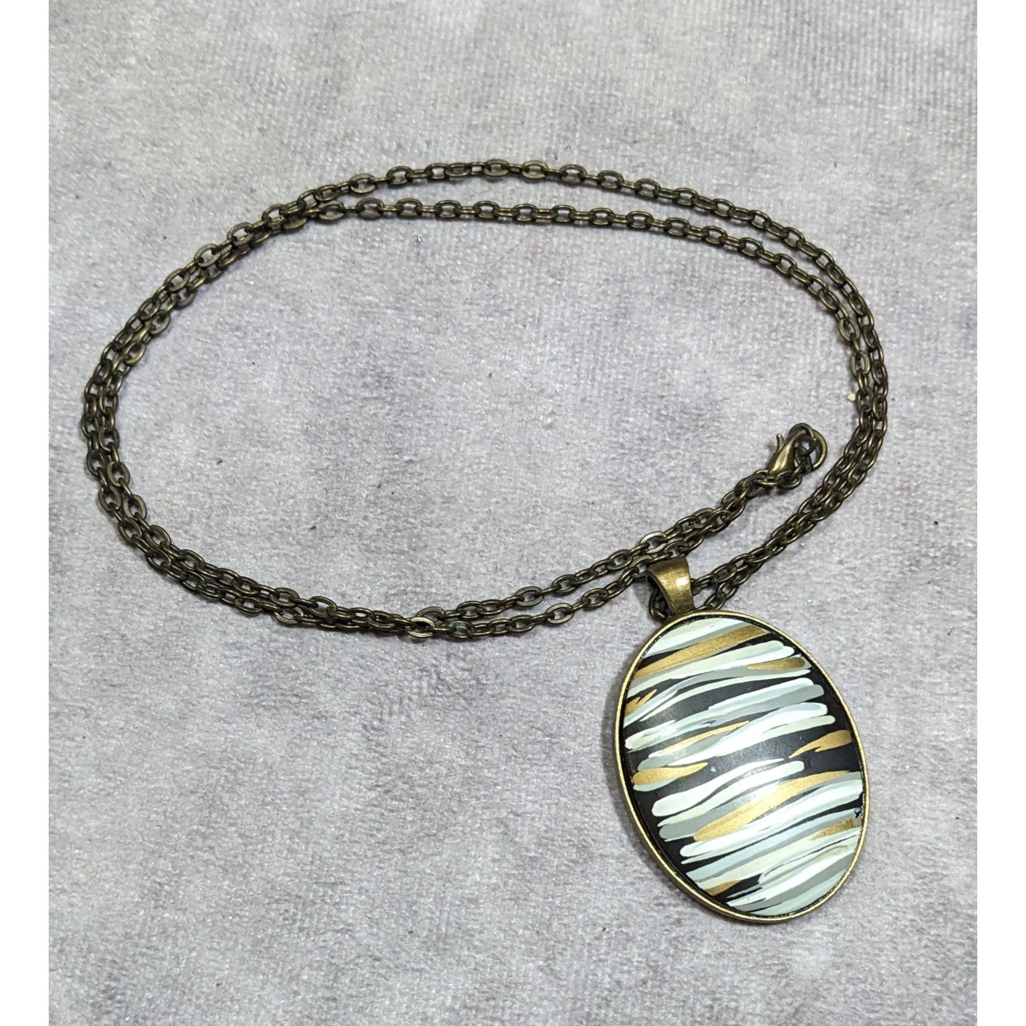 Other Hand Painted Striped Black White And Gold Tone Pendant Neckl Size ONE SIZE - 7 Thumbnail