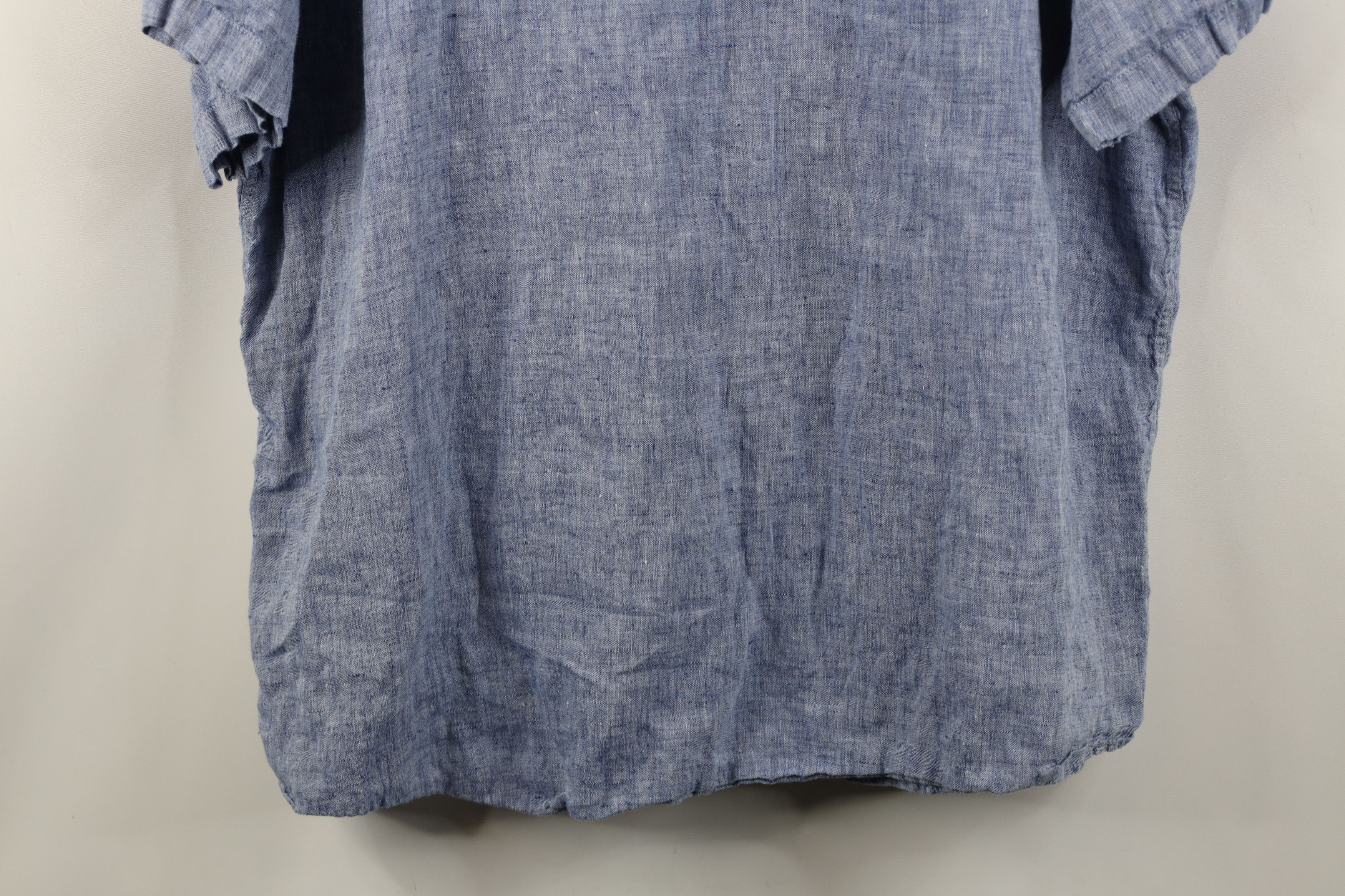 UNTUCKit Untuckit Chambray Linen Short Sleeve Collared Button Shirt Size US XL / EU 56 / 4 - 13 Thumbnail