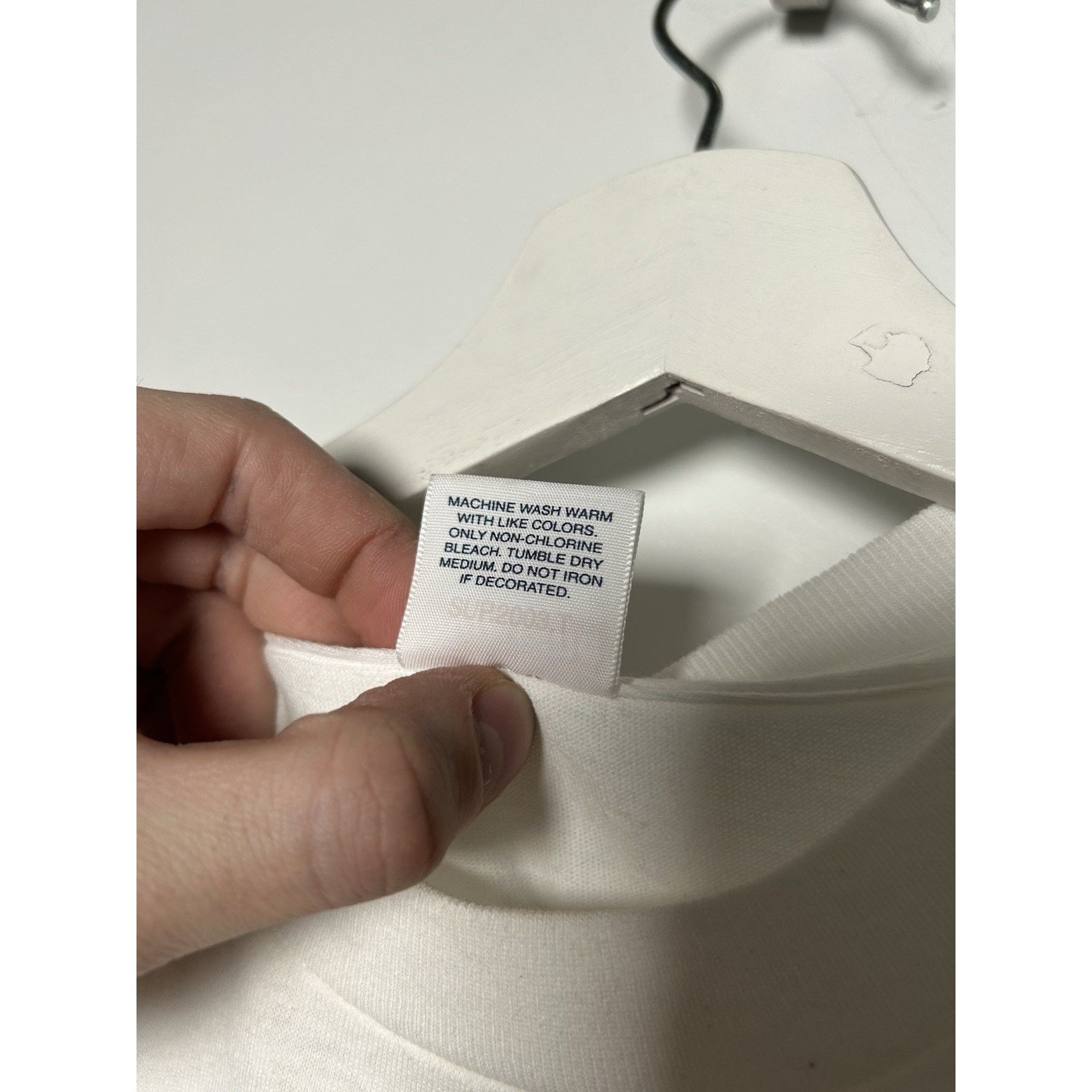 Supreme 10th Anniversary Kate Moss White Tee BRAND NEW