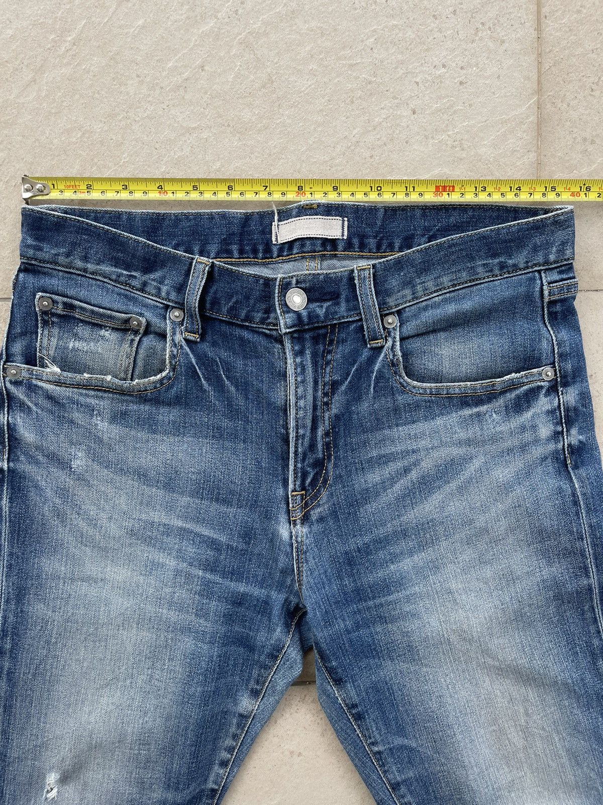 Japanese Brand 🔥Japanese Brands Uniqlo Distressed Denim W31🔥 Size US 31 - 6 Thumbnail