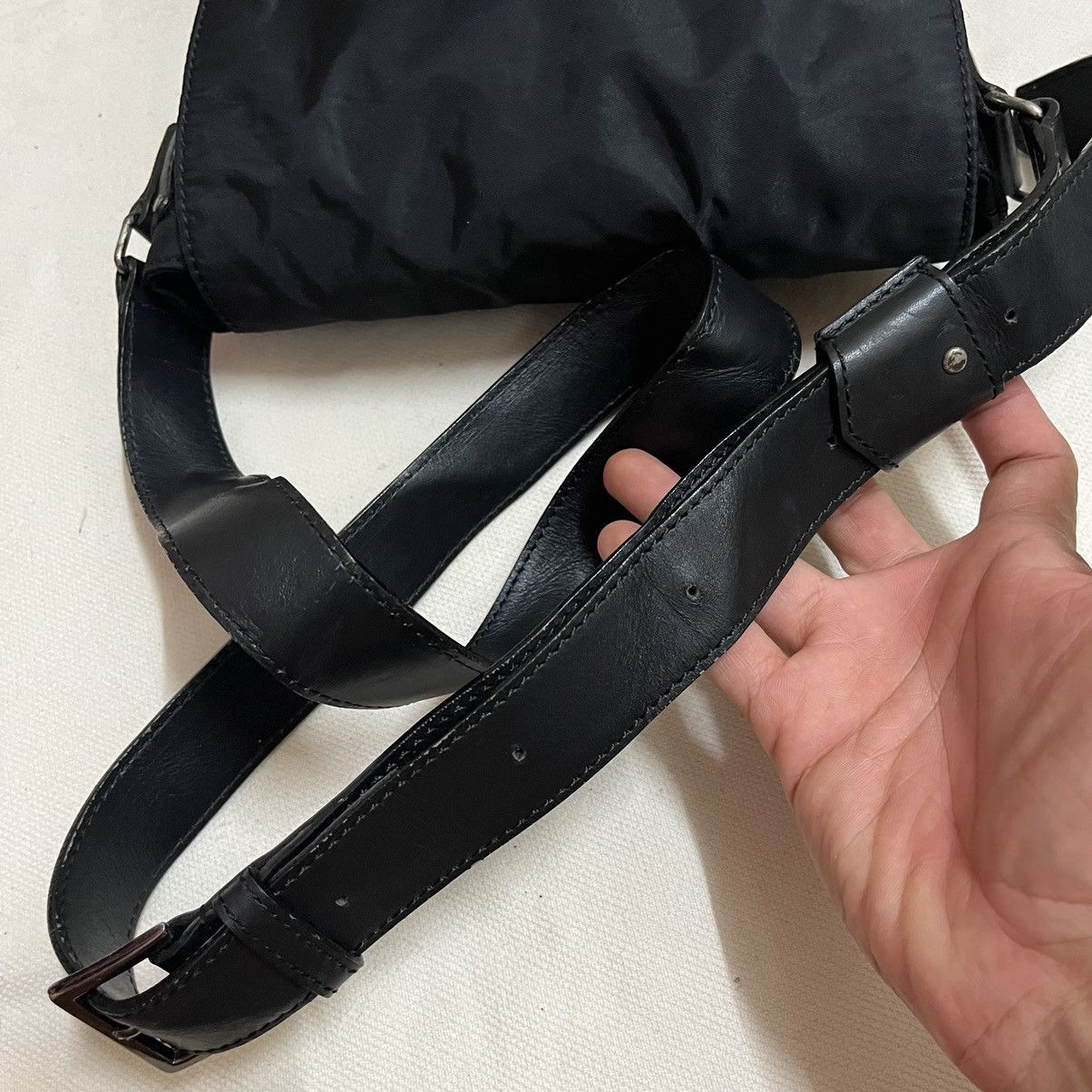 Japanese Brand × Jean Paul Gaultier × Vintage Authentic Vintage Jean Paul Gaultier Dragon Motive Nylon Bag Size ONE SIZE - 4 Thumbnail
