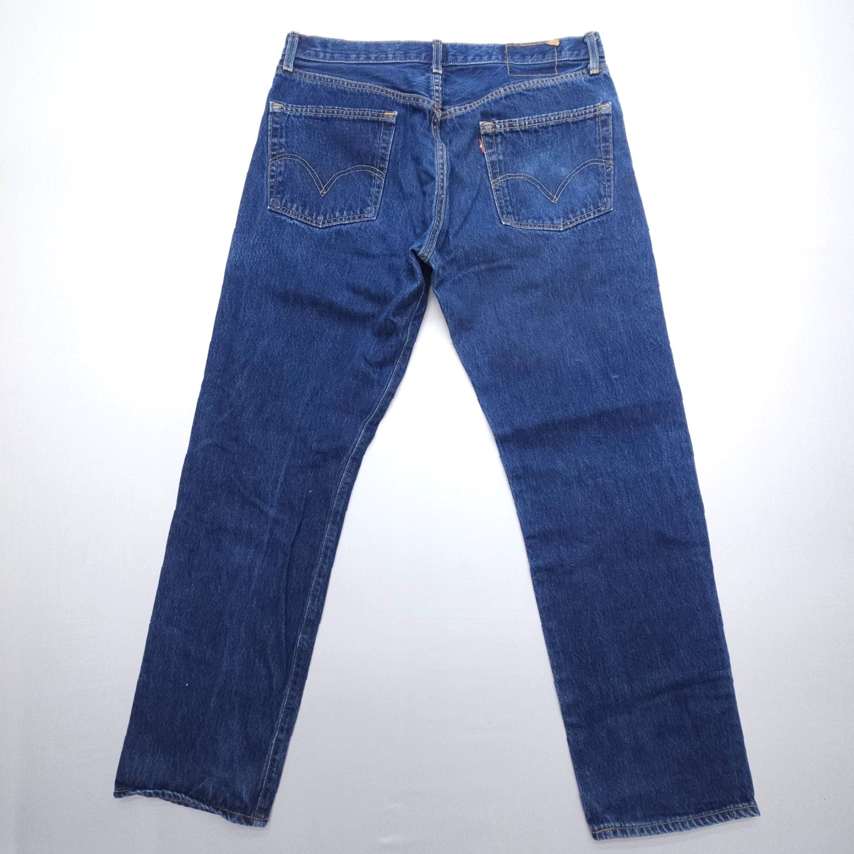 Levi's VINTAGE Levi's 501 Jeans Mens 36 x 34 Dark Blue 90s USA Classic Button Fly 5-Pocket Denim Regular Back Pocket Mens Size US 36 / EU 52 - 2 Thumbnail