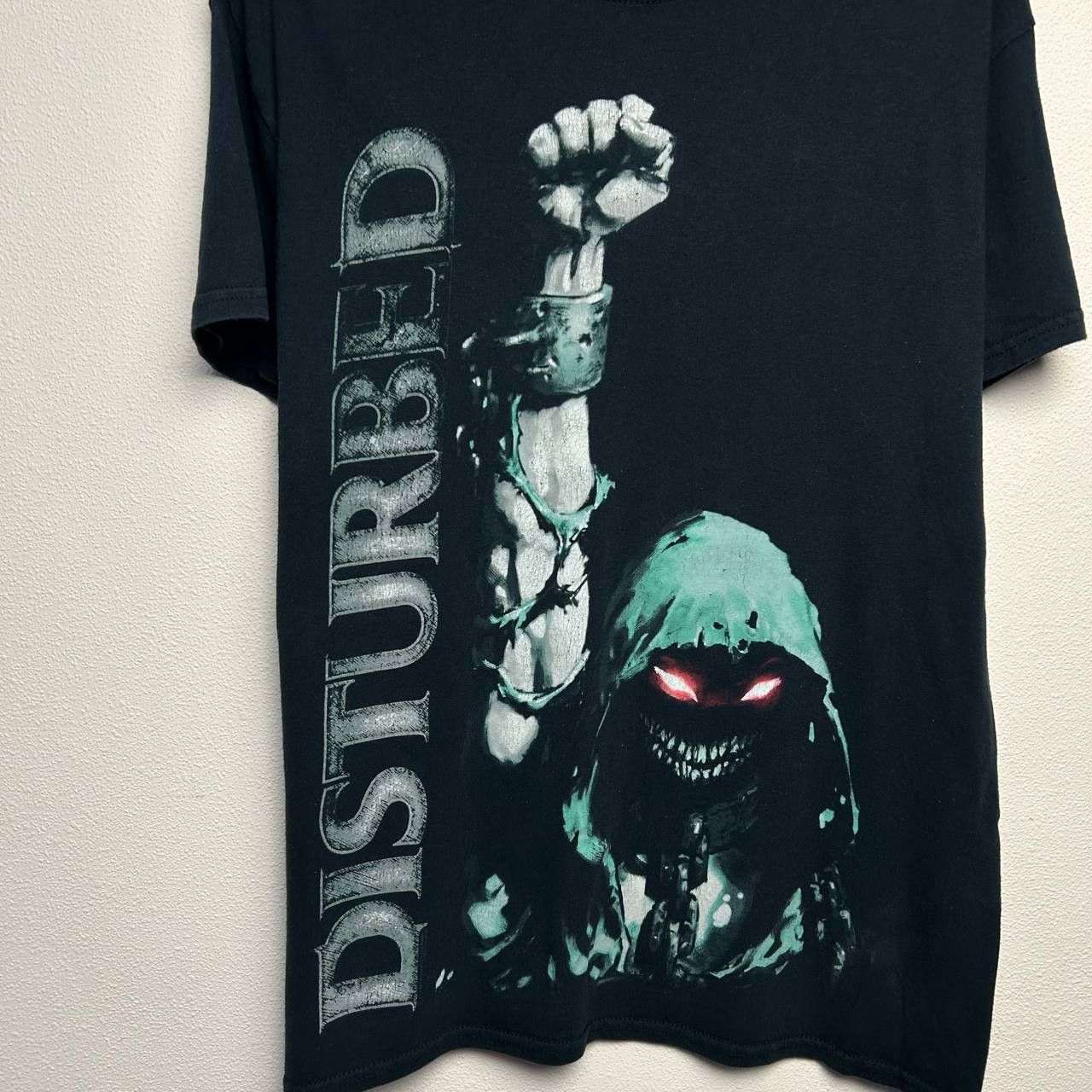 Band Tees Vintage Disturbed Big Graphic logo 2000s rock band tee Size US M / EU 48-50 / 2 - 2 Thumbnail