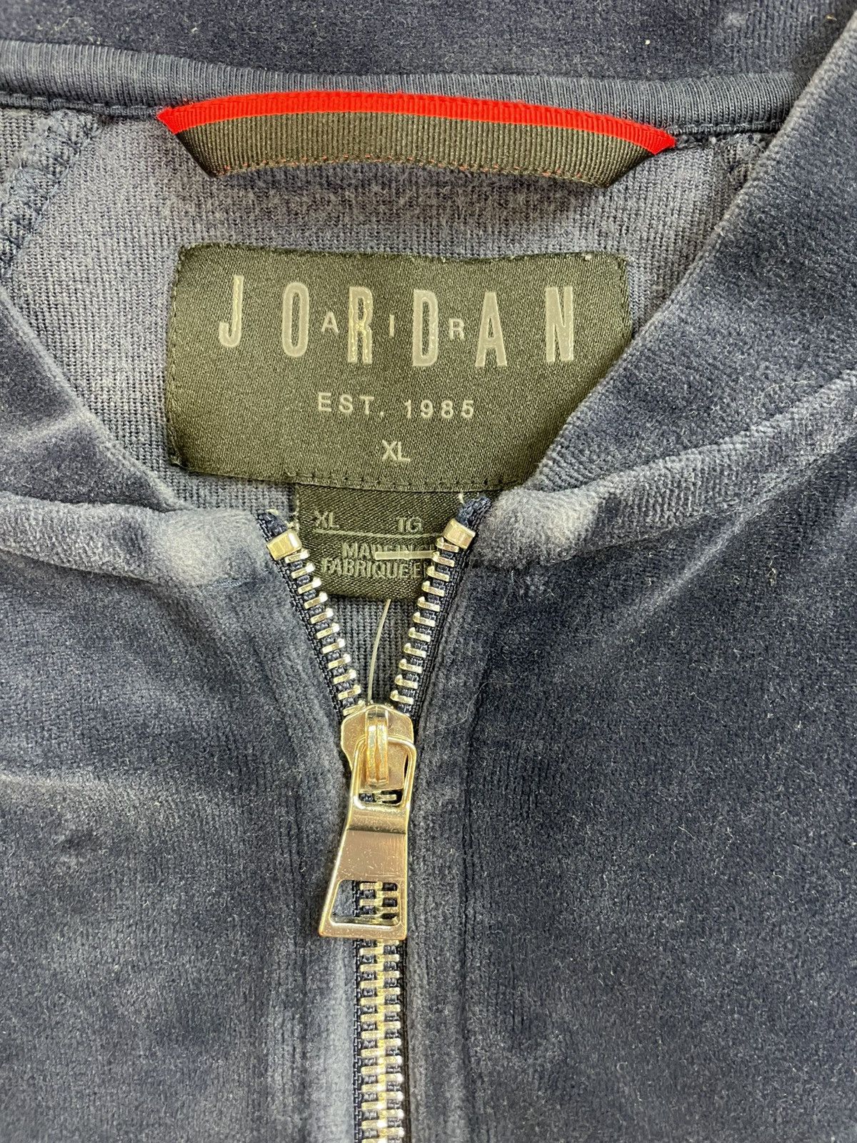 Jordan Brand × Nike Y2K Nike Velour Zip Up Jacket Air Jordan Logo Swoosh XL Navy Size US XL / EU 56 / 4 - 3 Thumbnail
