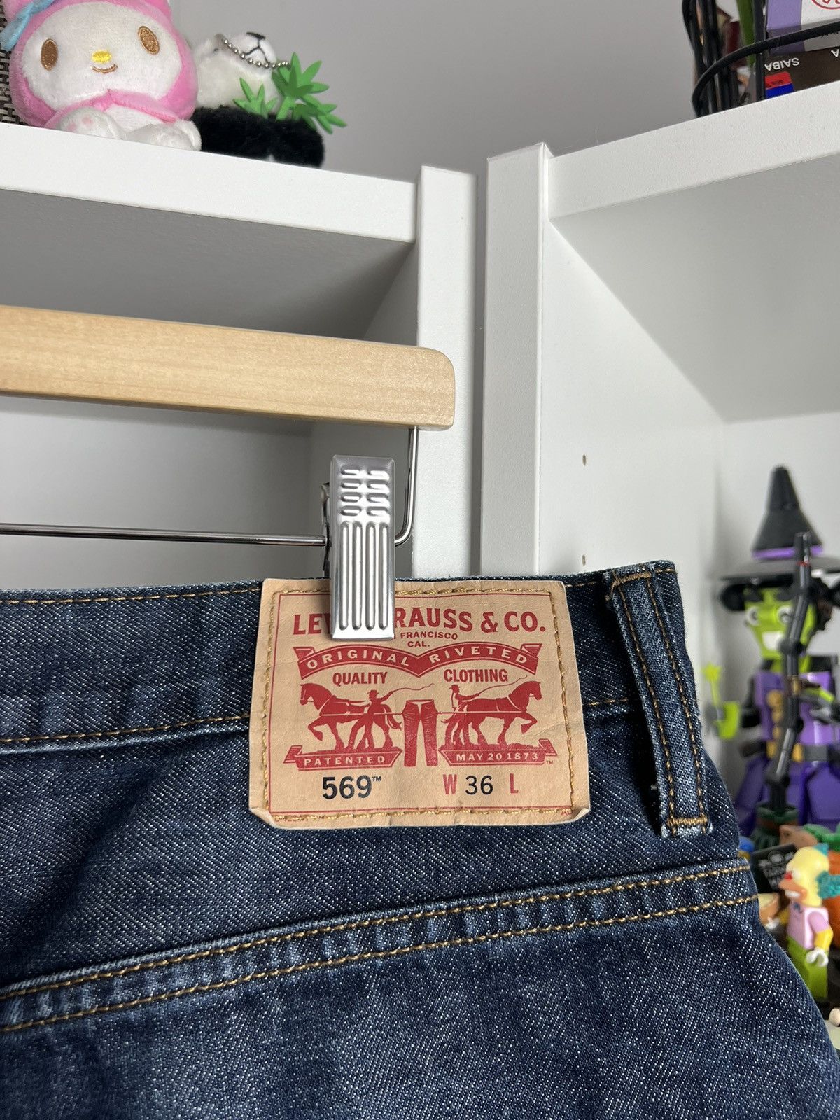 Levi's × Vintage Vintage Levi’s 569 baggy denim shorts 36 casual loose skate Size US 36 / EU 52 - 4 Thumbnail