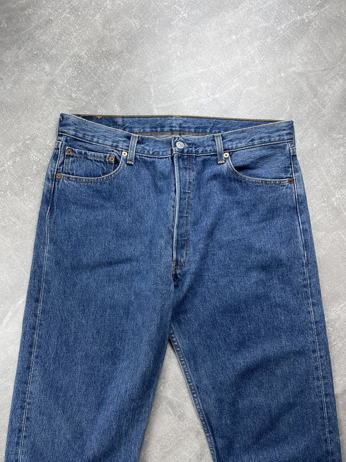 Levi's Levi’s 501 Classic Straight Leg Jeans Vintage Blue Size US 36 / EU 52 - 9 Thumbnail