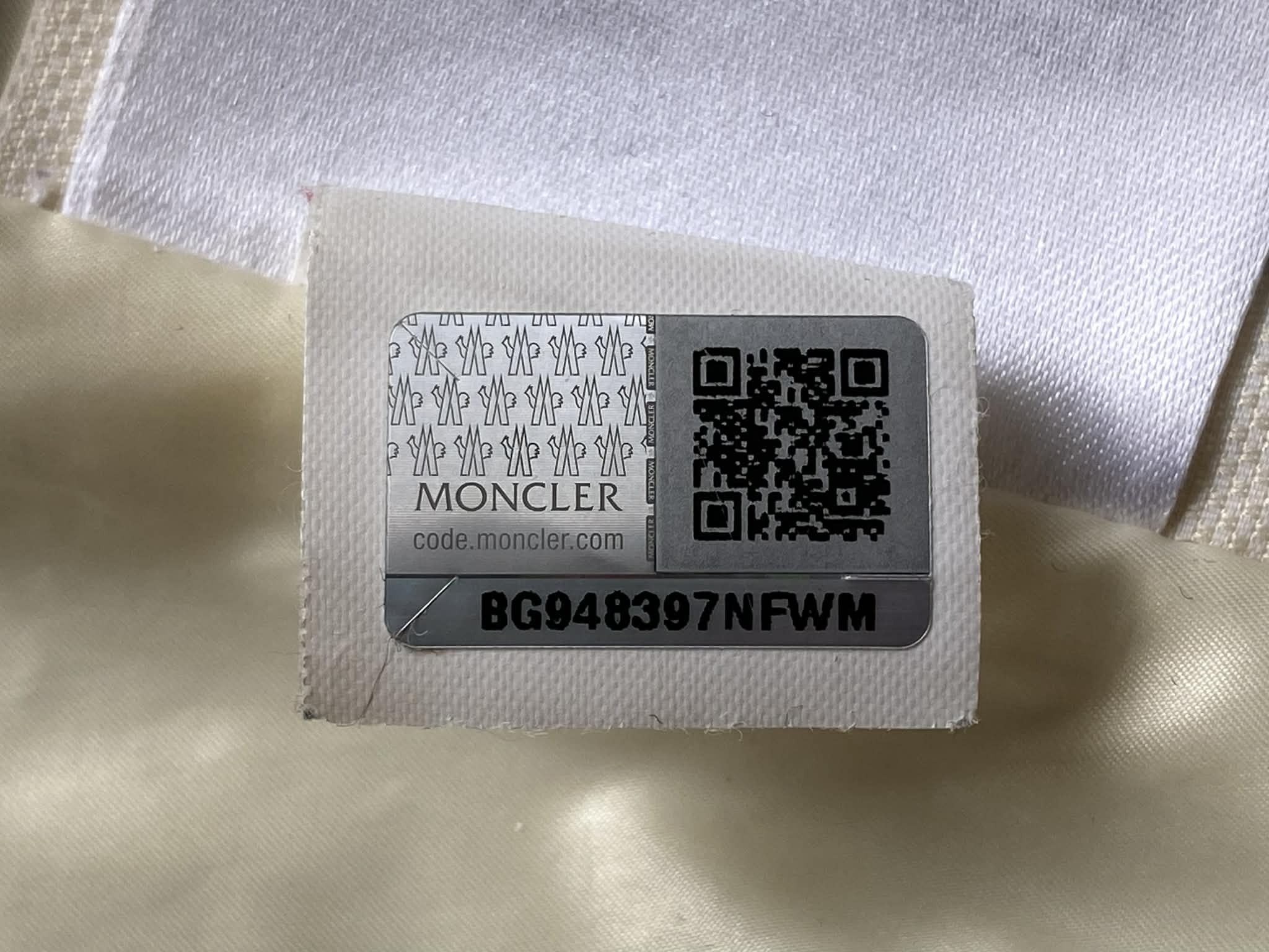 Moncler Grenoble Moncler Grenoble Loiret Giubbotto Green Puffer Down Jacket Size US M / EU 48-50 / 2 - 9 Thumbnail