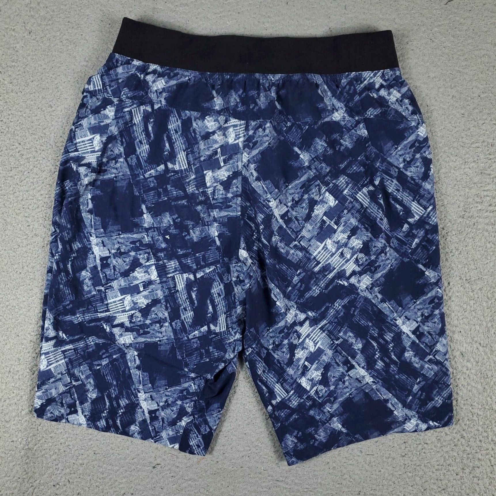 Lululemon Lululemon Shorts Mens M Blue City Scape Lace Tie Stretch Athletic Shorts Mens Blue City Scape Lace Tie Stretch Athletic Size US 31 - 5 Thumbnail