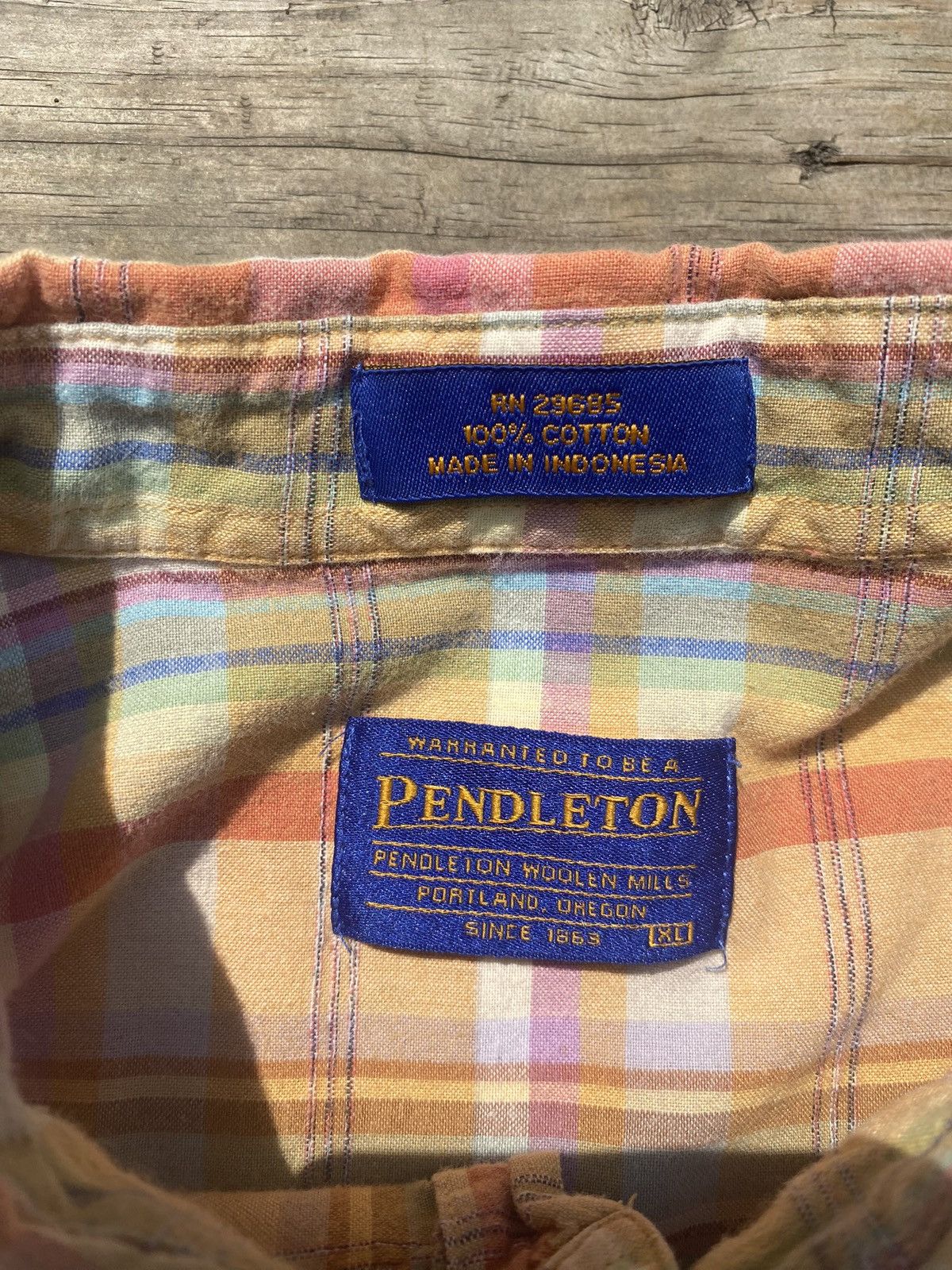 Pendleton × Vintage Vintage Pendleton Orange Button Up Shirt Size US XL / EU 56 / 4 - 2 Thumbnail