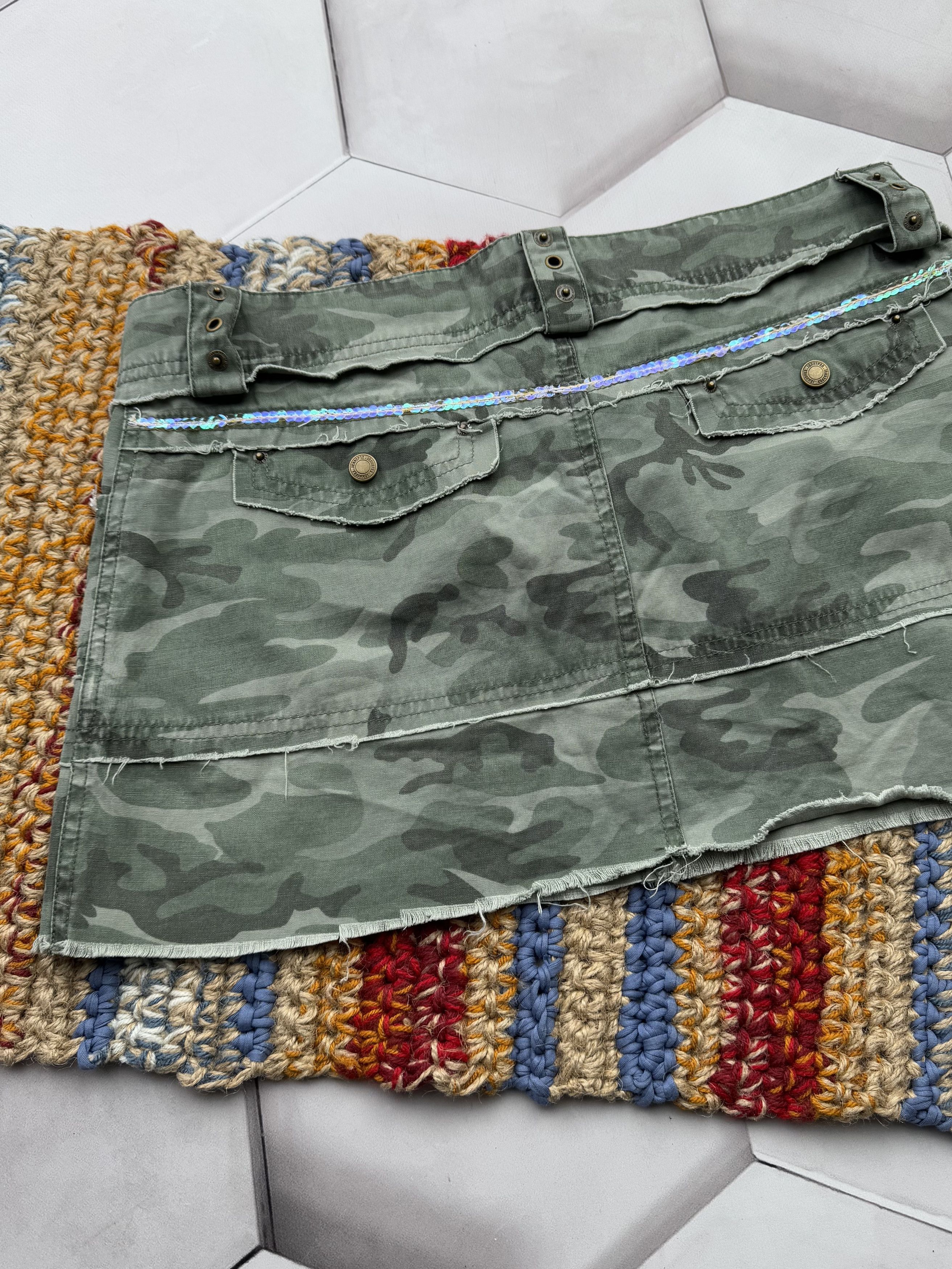 Vintage Vintage Mini Skirt (E4) Size 30" / US 8 / IT 44 - 6 Thumbnail