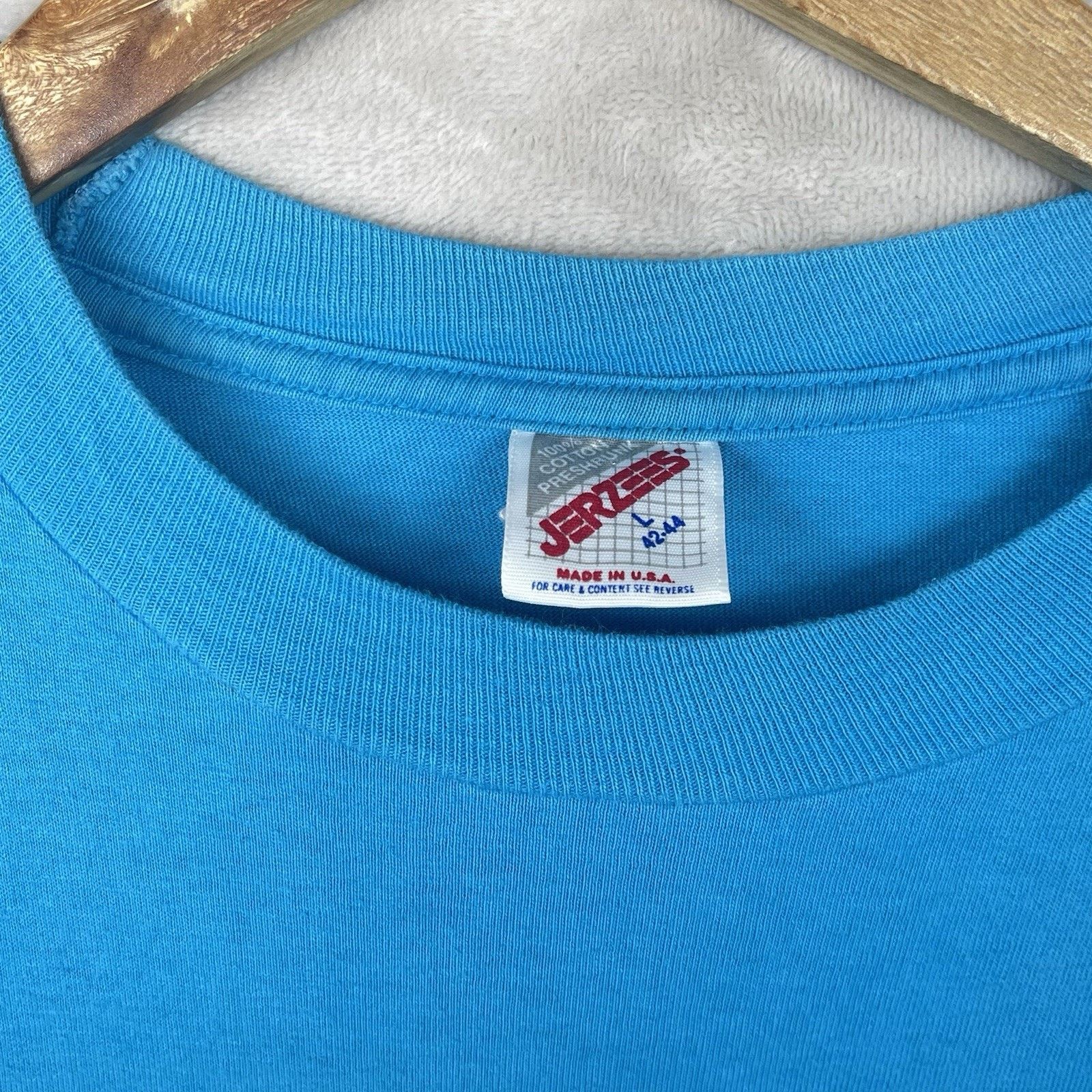 Jerzees Vtg 1991 Rocky Mountain Clothing Buffalo On The Planes Tee Size US L / EU 52-54 / 3 - 5 Thumbnail