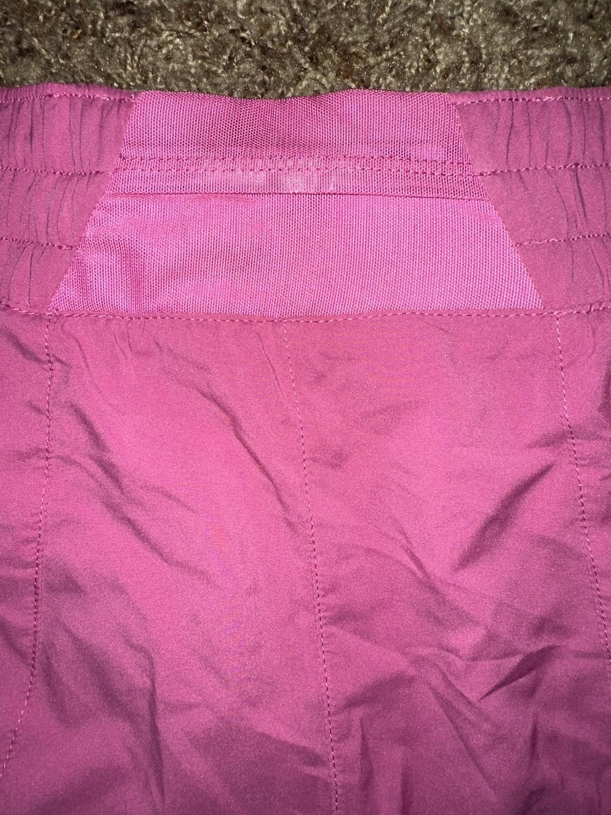Nike Nike Women’s One Dri-FIT Mid-Rise 3" Brief-Lined Shorts Size 28" / US 6 / IT 42 - 6 Thumbnail