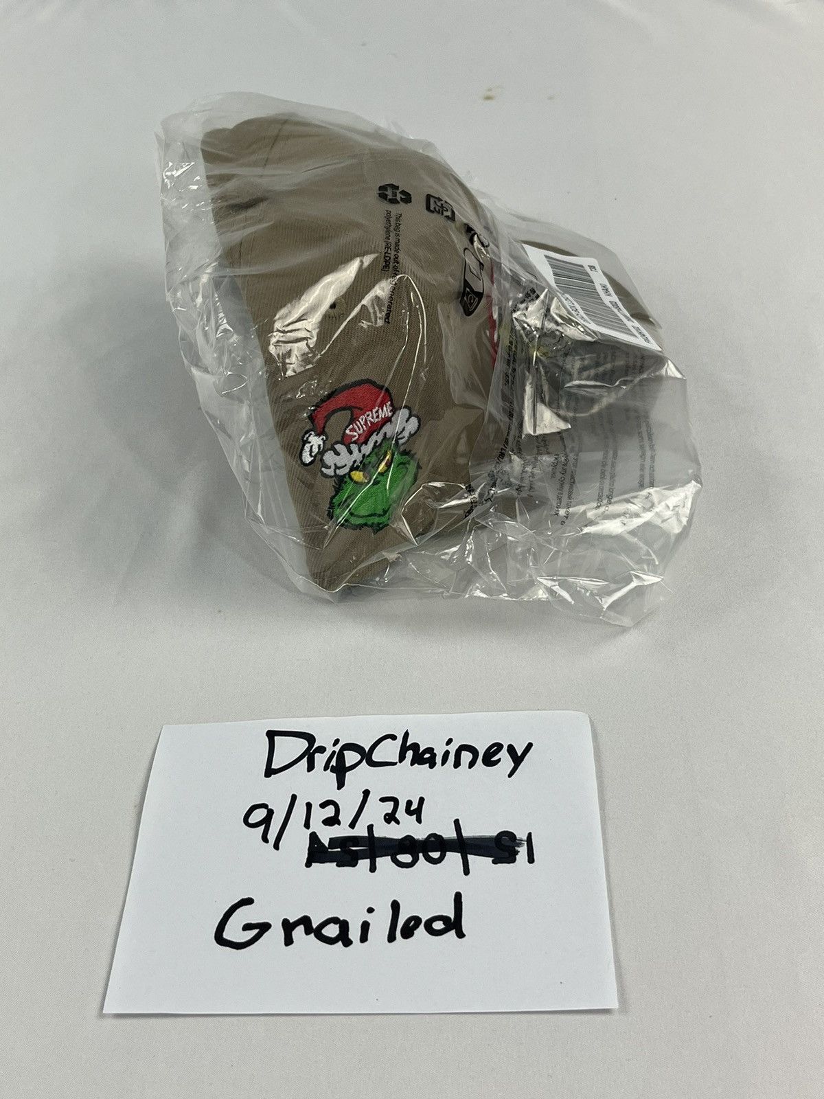 New Era × Supreme Supreme Grinch Hat Size ONE SIZE - 8 Thumbnail