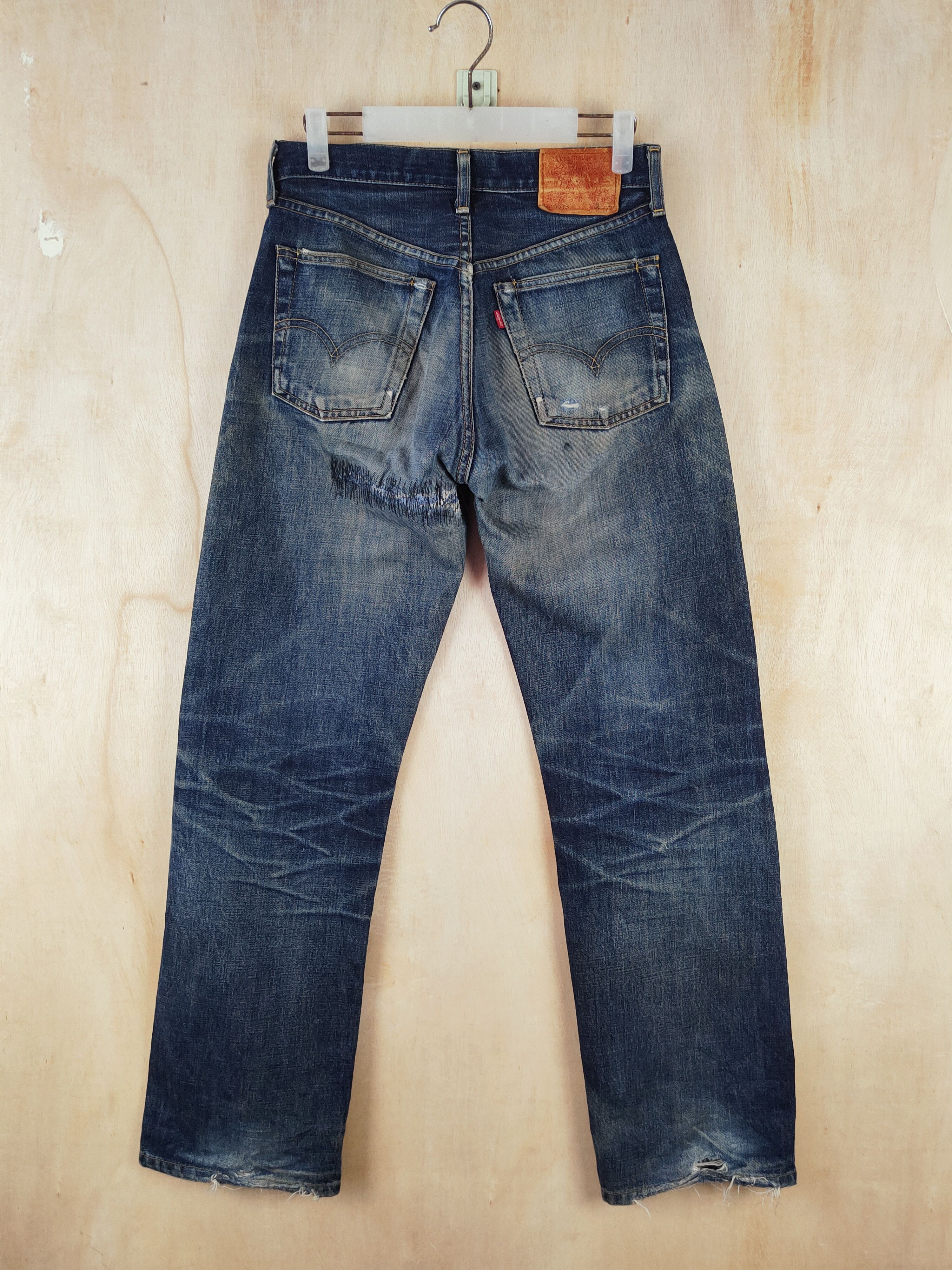 Levi's DL Levi's Big E selvedge Distressed Ripped Jeans #S2674 Size US 29 - 7 Thumbnail