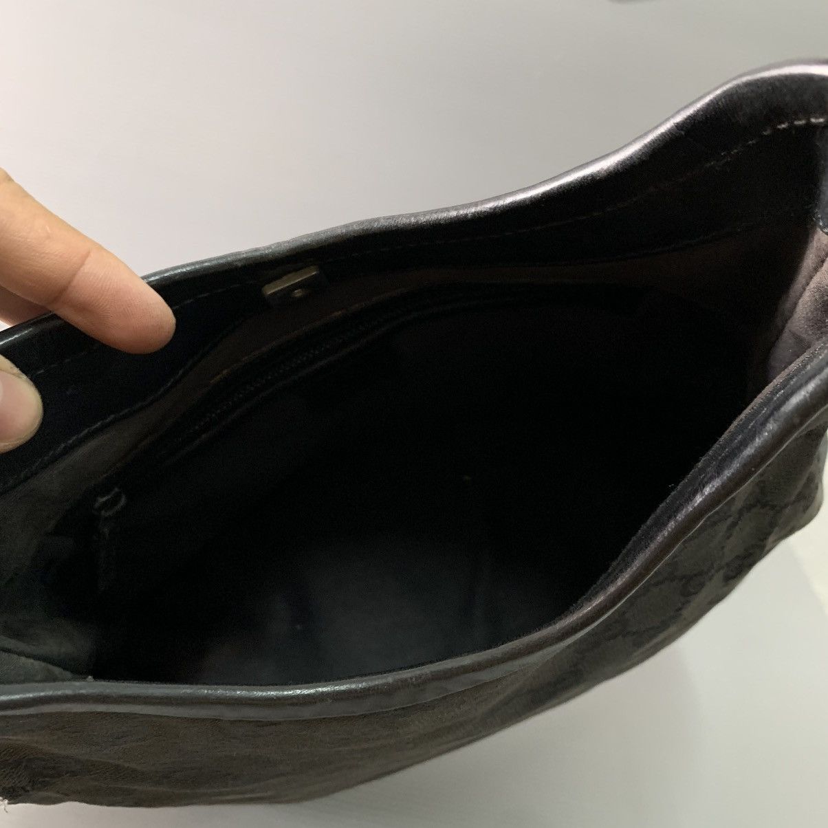 Gucci Gucci Monogram Black Hobo Bag Size ONE SIZE - 16 Thumbnail