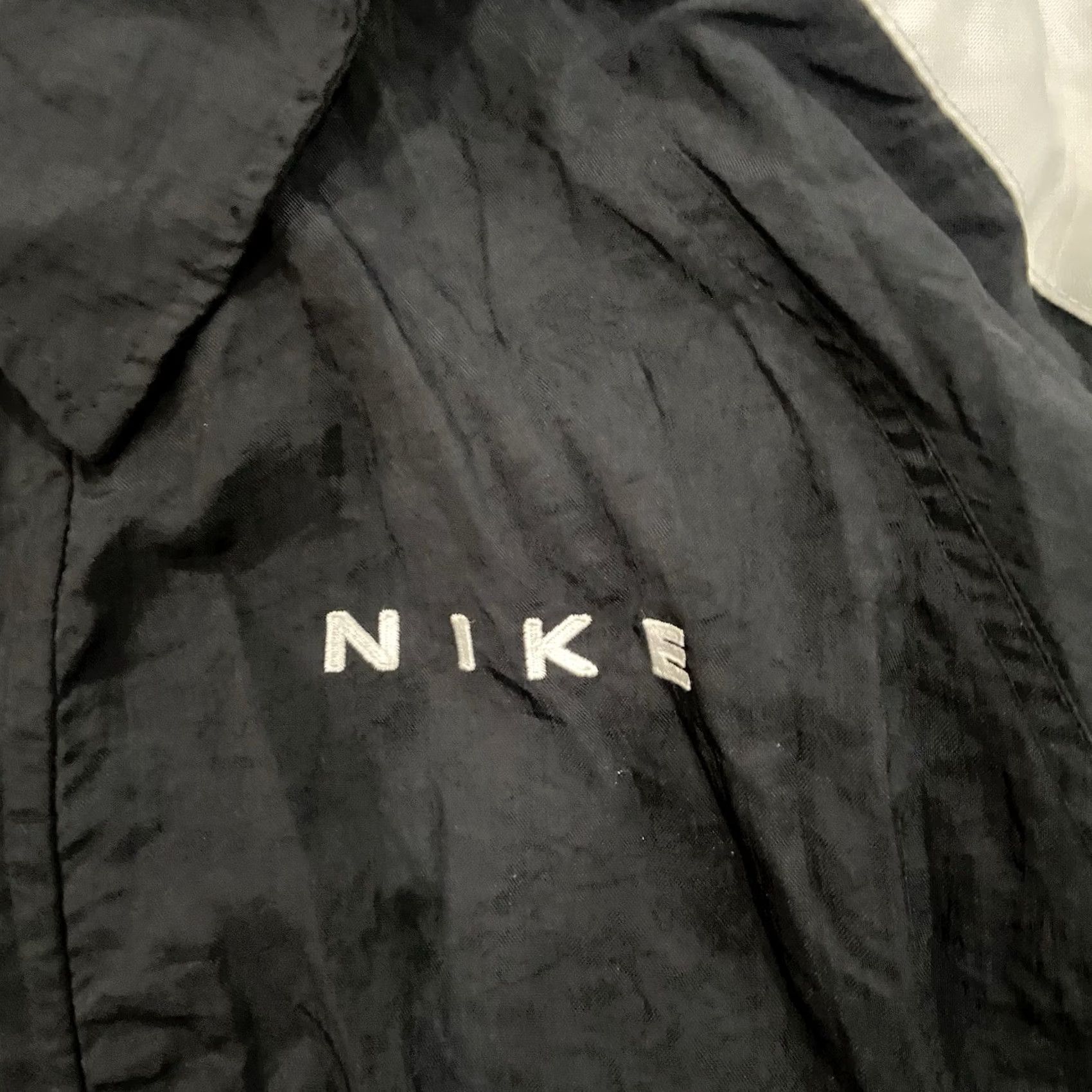 Nike VINTAGE Nike Windrunner Full Zip Windbreaker Jacket 90s Black L Adult Size L / US 10 / IT 46 - 5 Thumbnail
