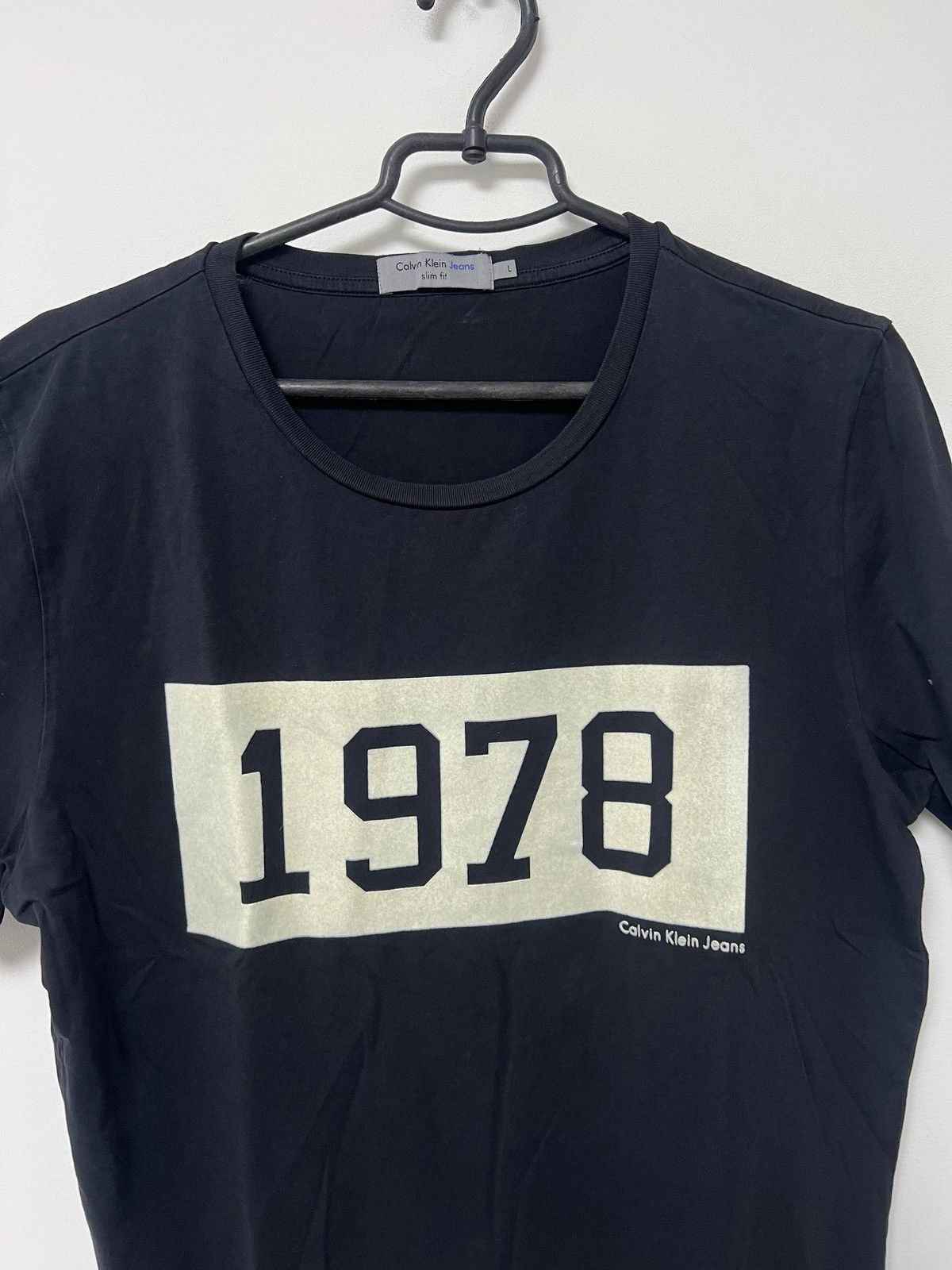 Calvin Klein Vintage Calvin Klein Jeans Slim Fit 1978 T shirt Luxury L Size US L / EU 52-54 / 3 - 6 Thumbnail
