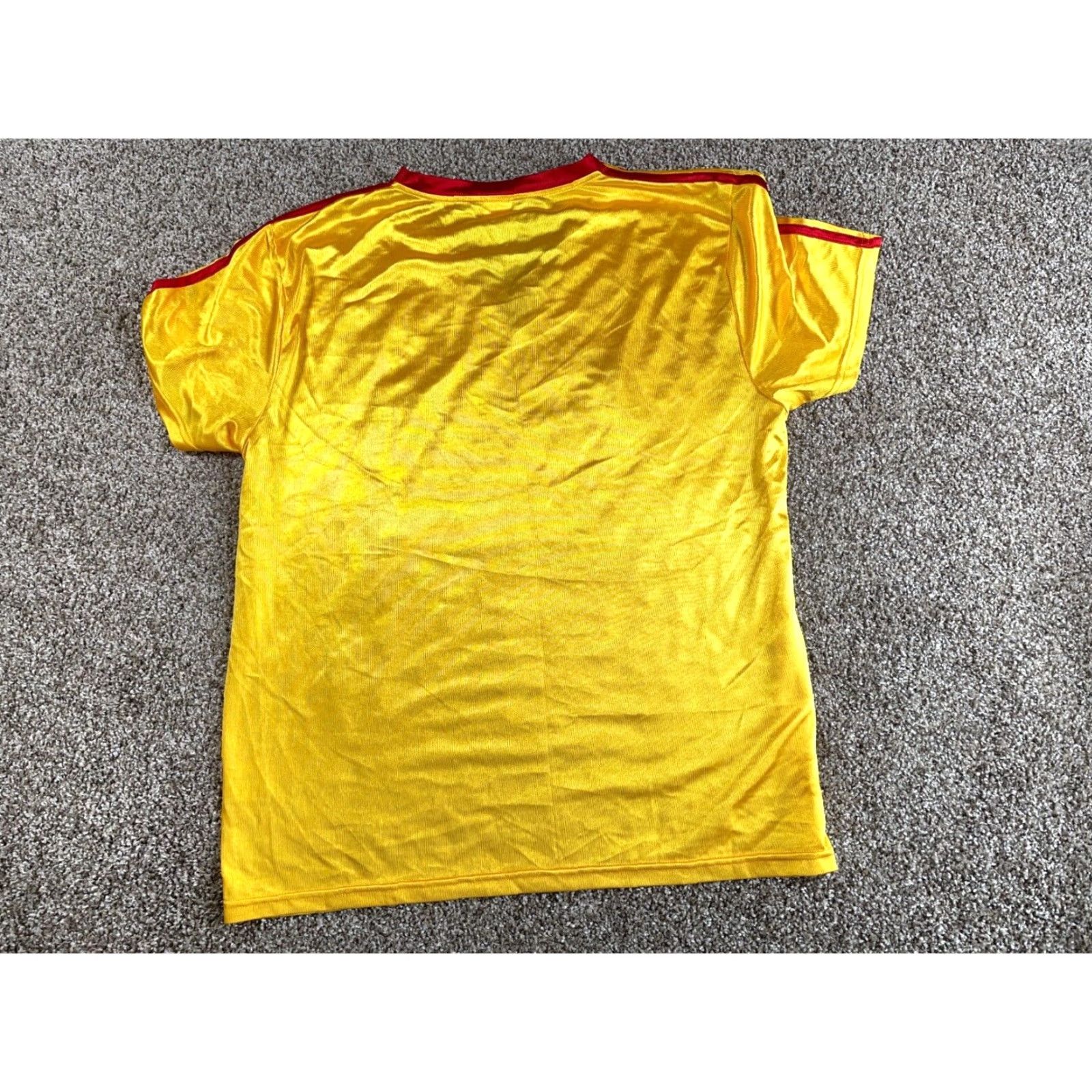 Vintage Dodgeball Average Joe's Jersey T-Shirt V-Neck Adult XL Yellow Red Cosplay Movie Sports Vintage No Size US XL / EU 56 / 4 - 2 Thumbnail