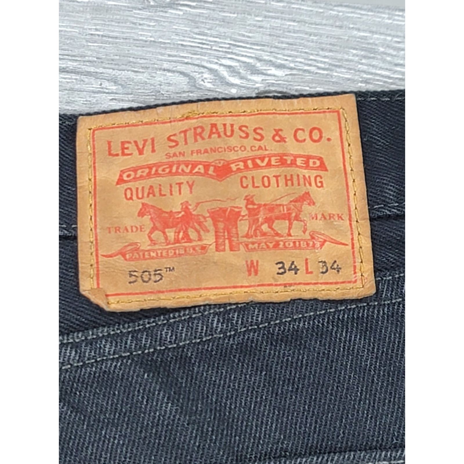 Levi's VINTAGE Levis 505 Straight Leg Jeans Mens 34x34 Black Actual Size 36x34 Size US 34 / EU 50 - 7 Thumbnail