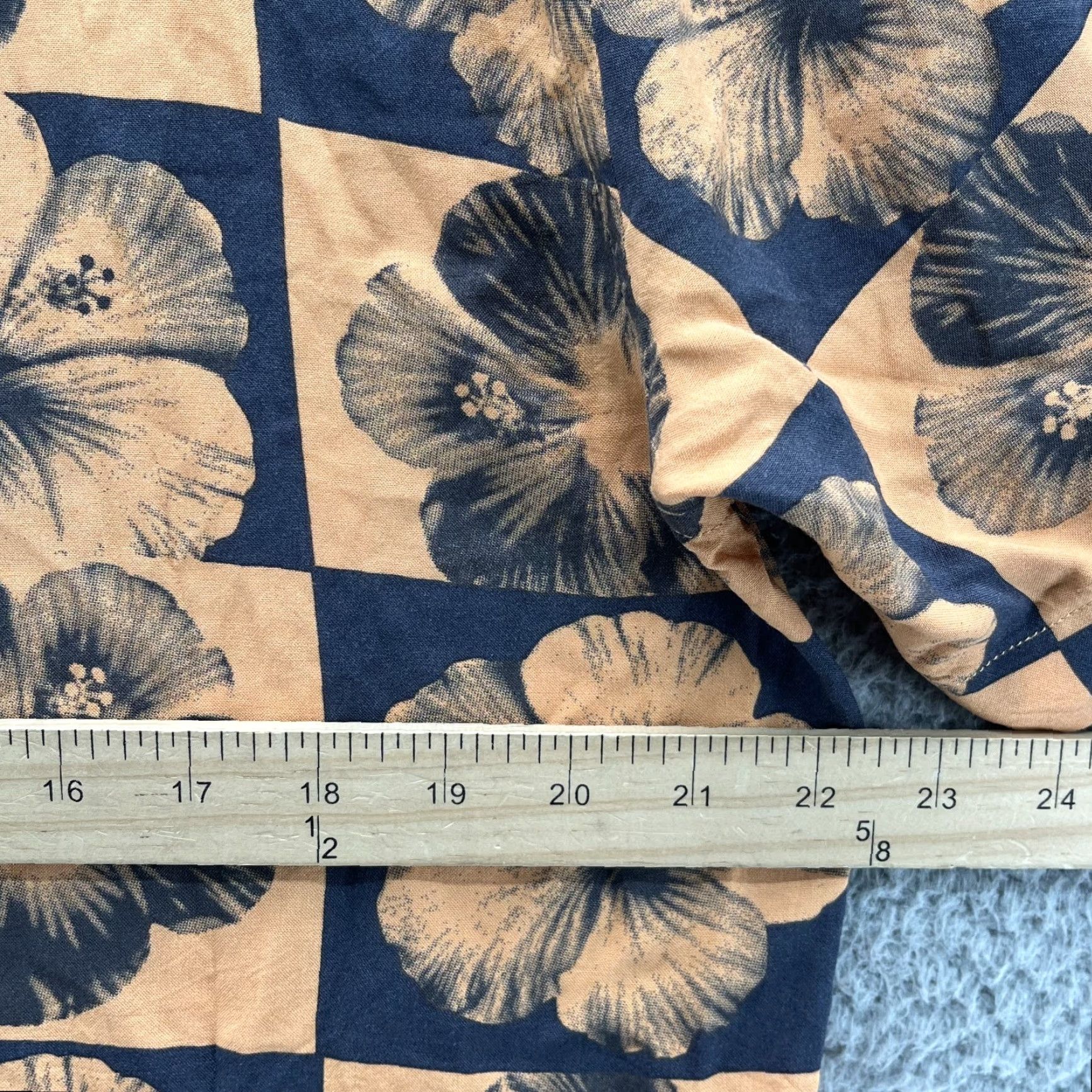 H&M H&M Hawaiian Shirt Men Medium Orange Floral Hibiscus Surf Skate Y2K Preppy Beach Size US M / EU 48-50 / 2 - 4 Thumbnail