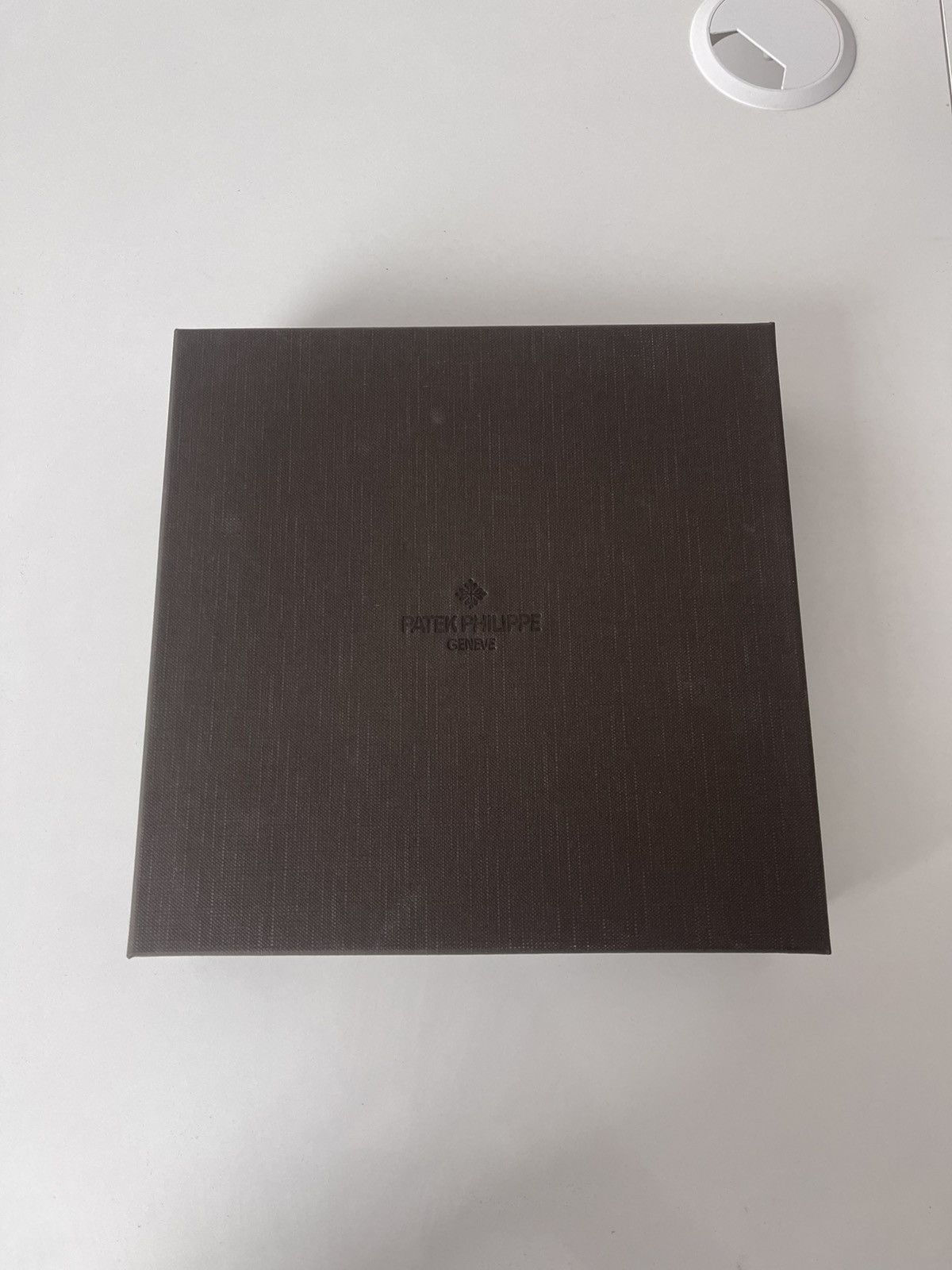 Patek Philippe Patek Philippe Limoges 2022 Size ONE SIZE - 3 Thumbnail