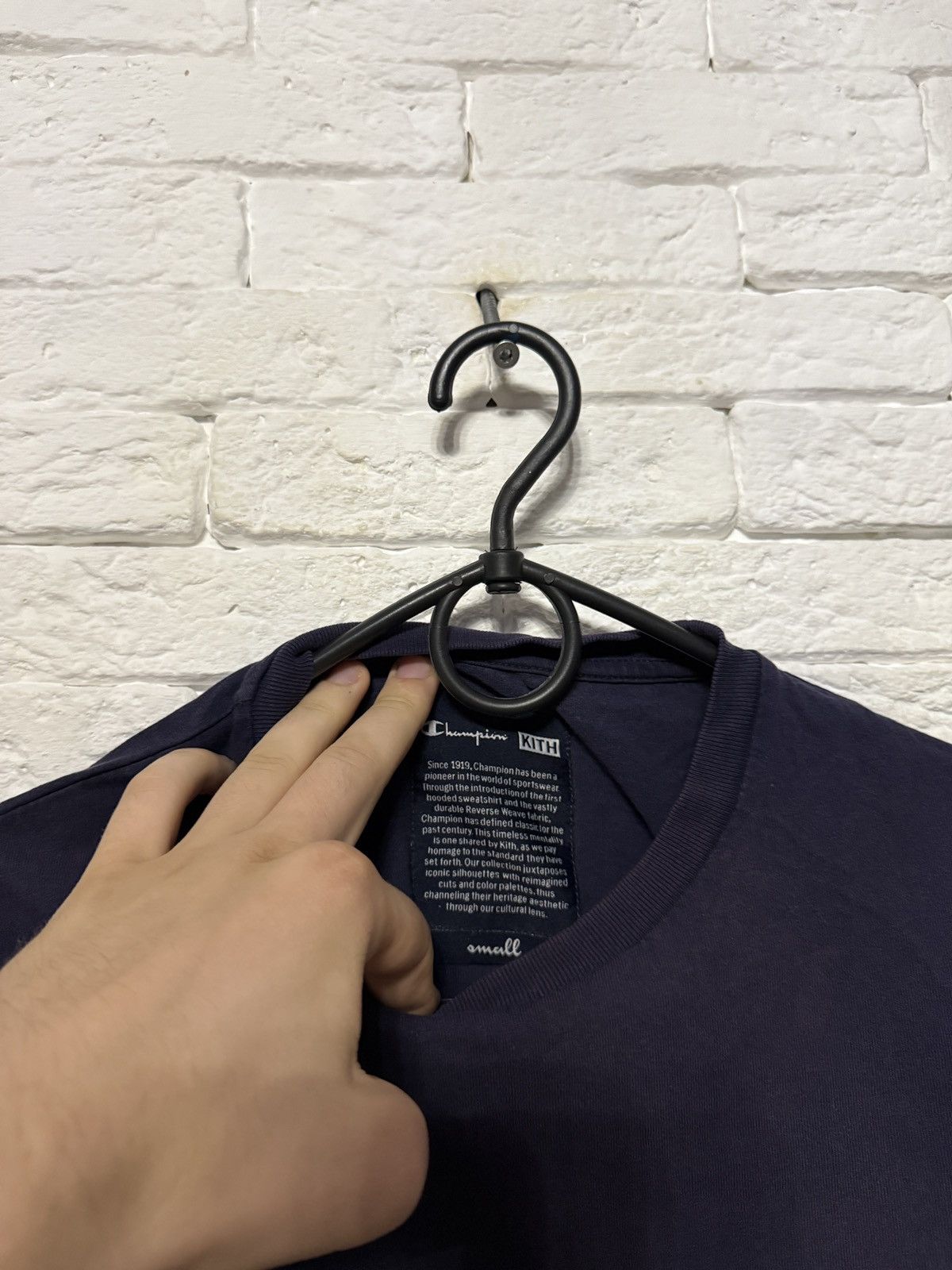 Champion × Kith Kith x Champiom Script Logo Tee 2018 Huge Logo T-shirt Sz S Size US S / EU 44-46 / 1 - 5 Thumbnail