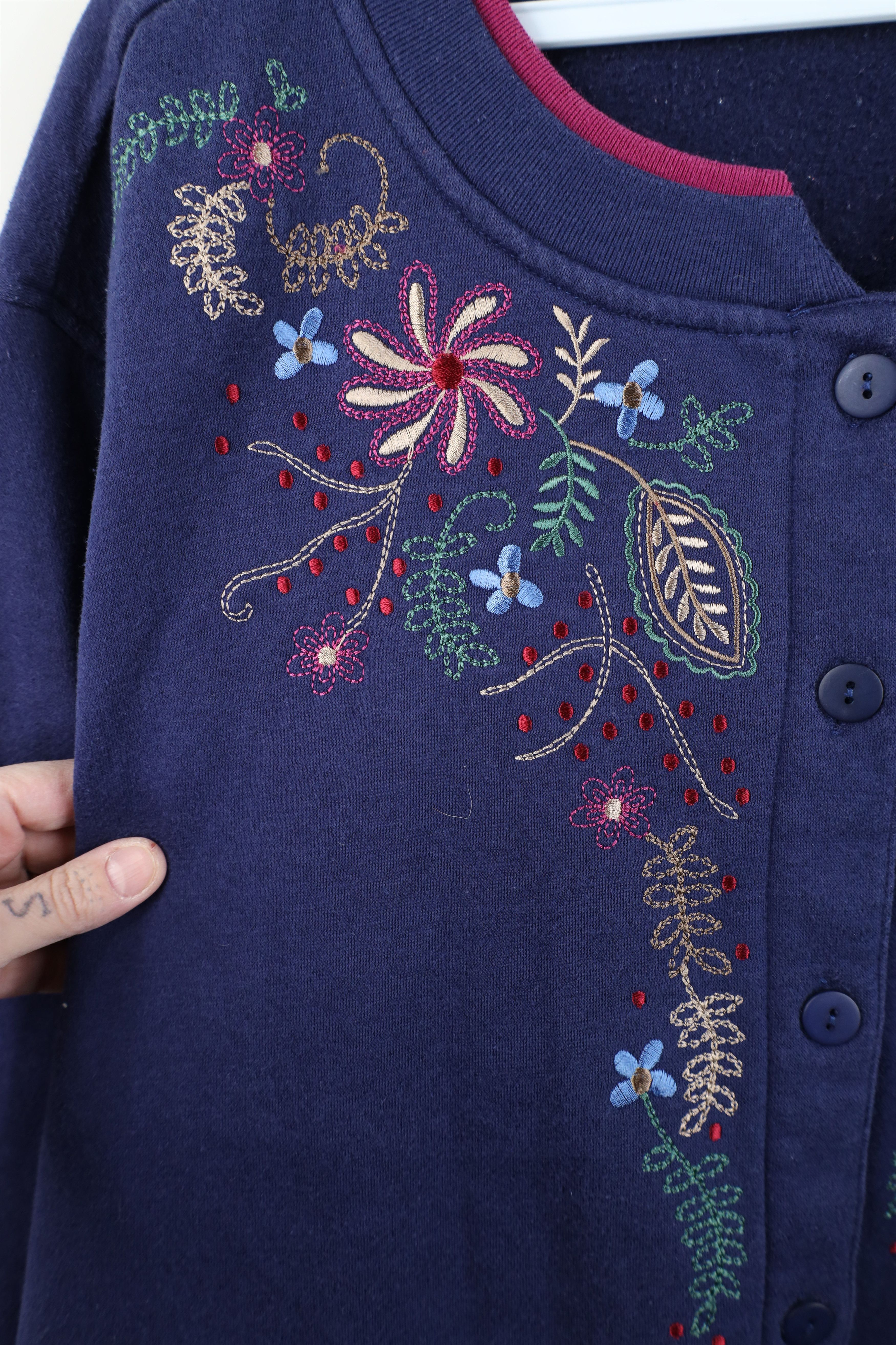 Vintage Vintage 90s Streetwear Embroidered Cardigan Sweatshirt Size XL / US 12-14 / IT 48-50 - 5 Thumbnail