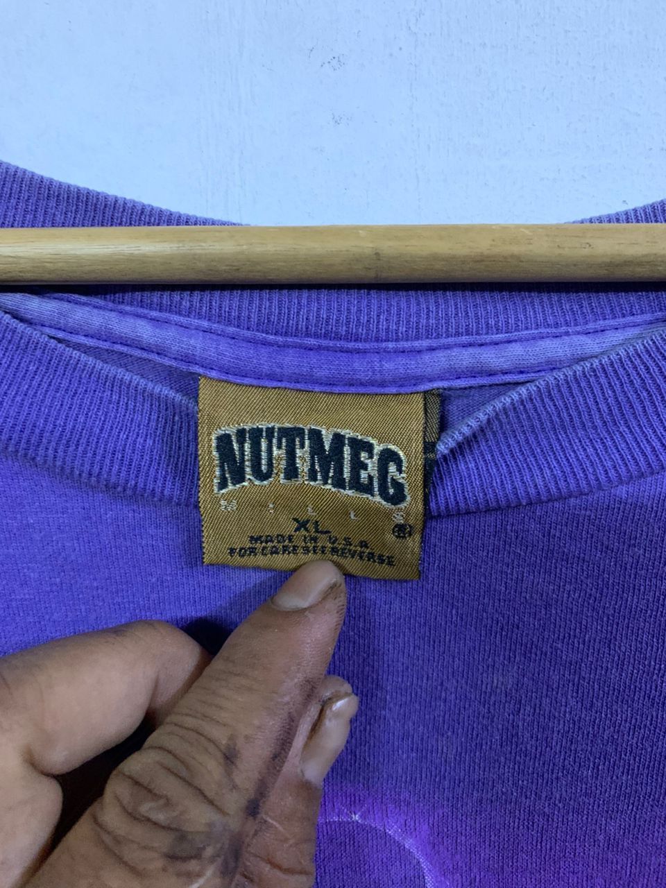Vintage Vintage Lakers Shirt By Magic Johnson 1996 Size US XL / EU 56 / 4 - 5 Thumbnail