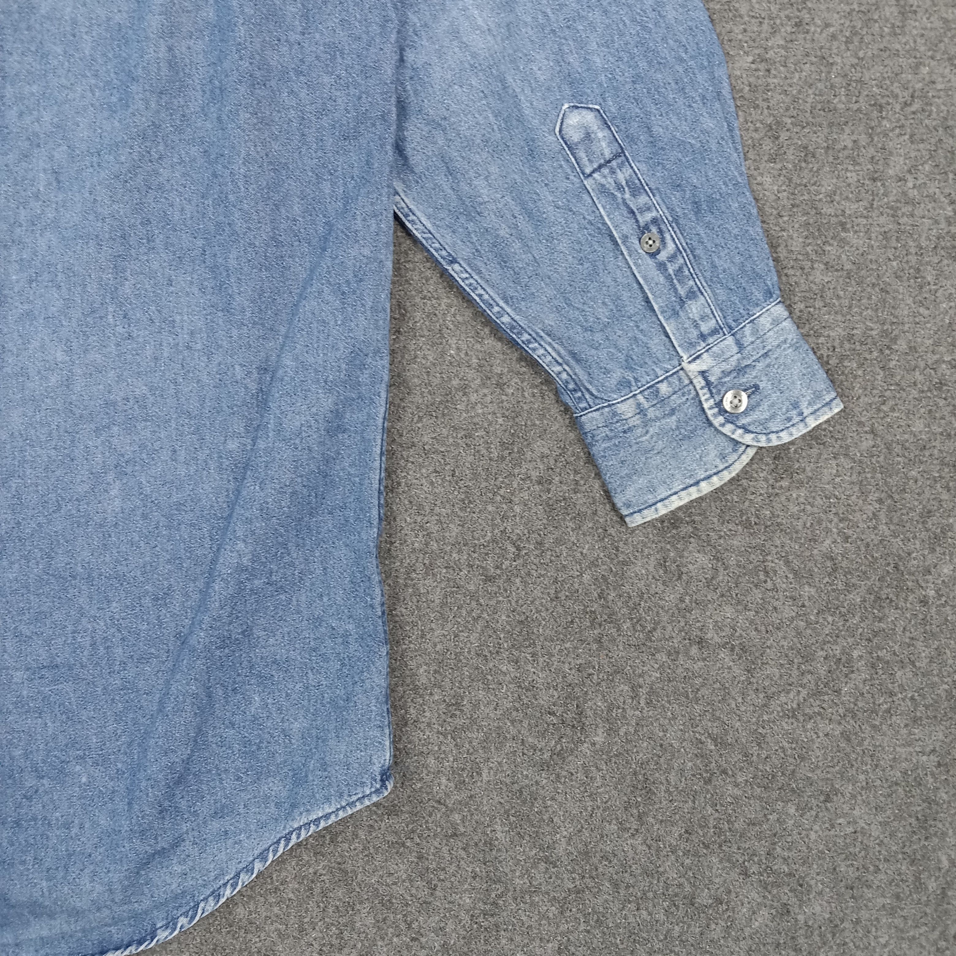 Burberry × Vintage Burberry London Nova Check Denim Shirt Size US L / EU 52-54 / 3 - 7 Thumbnail
