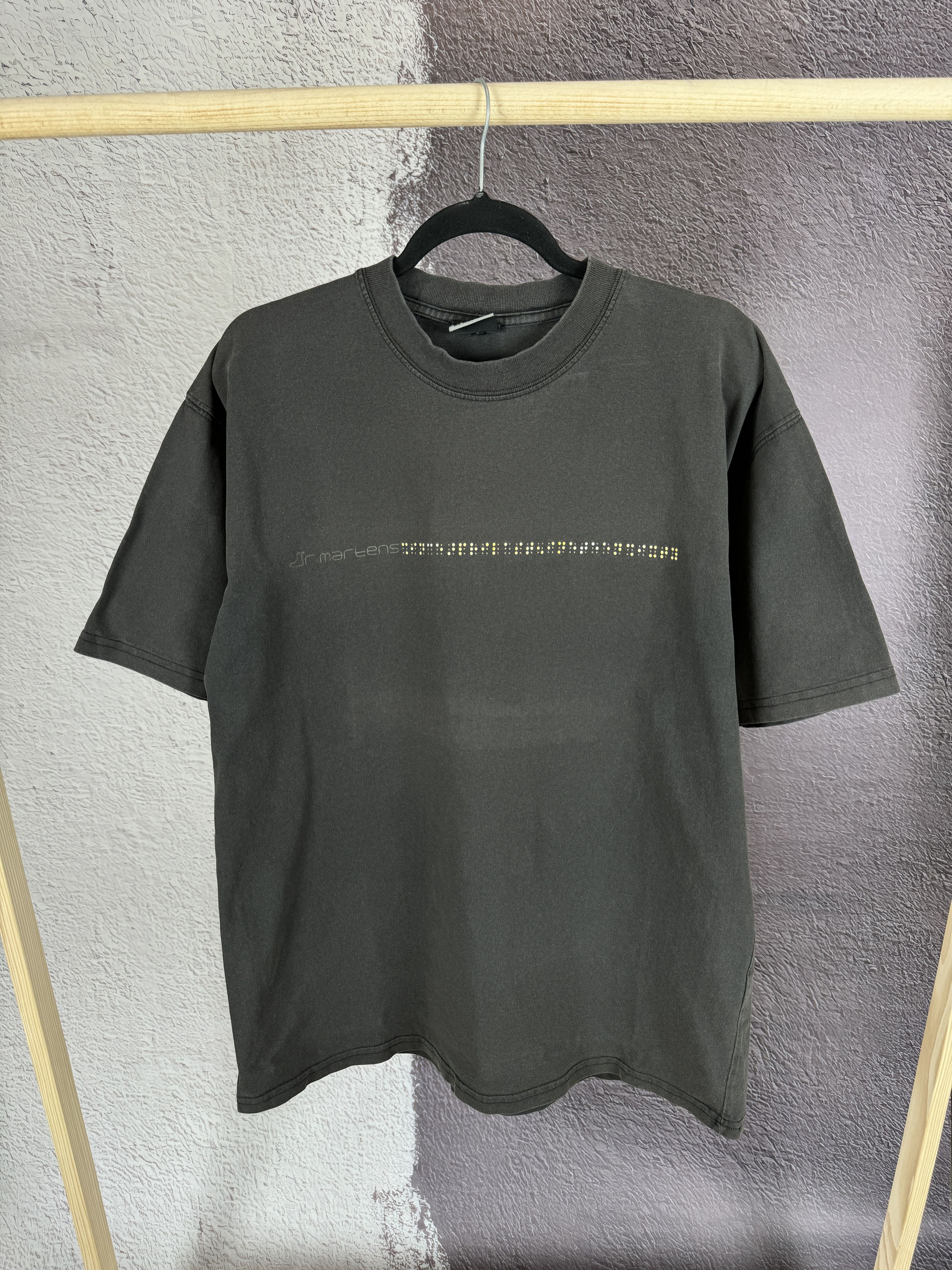 Dr. Martens Dr.Martens OG vintage faded big logo black tee shirt Size US L / EU 52-54 / 3 - 1 Thumbnail