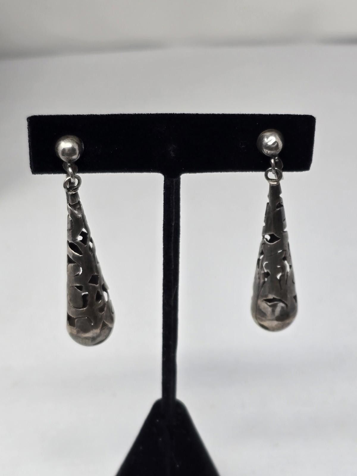 Other Vintage Taxco Mexico Silver Pierced Teardrop Earrings Size ONE SIZE - 3 Thumbnail