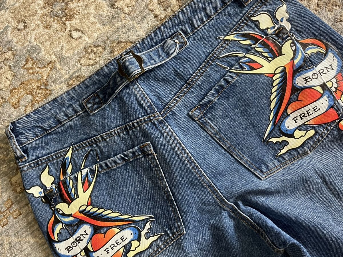 Ed Hardy BORN FREE GRAPHIC BAGGY ED HARDY BUCKLE BACK JEANS 32x32 Size US 32 / EU 48 - 5 Thumbnail