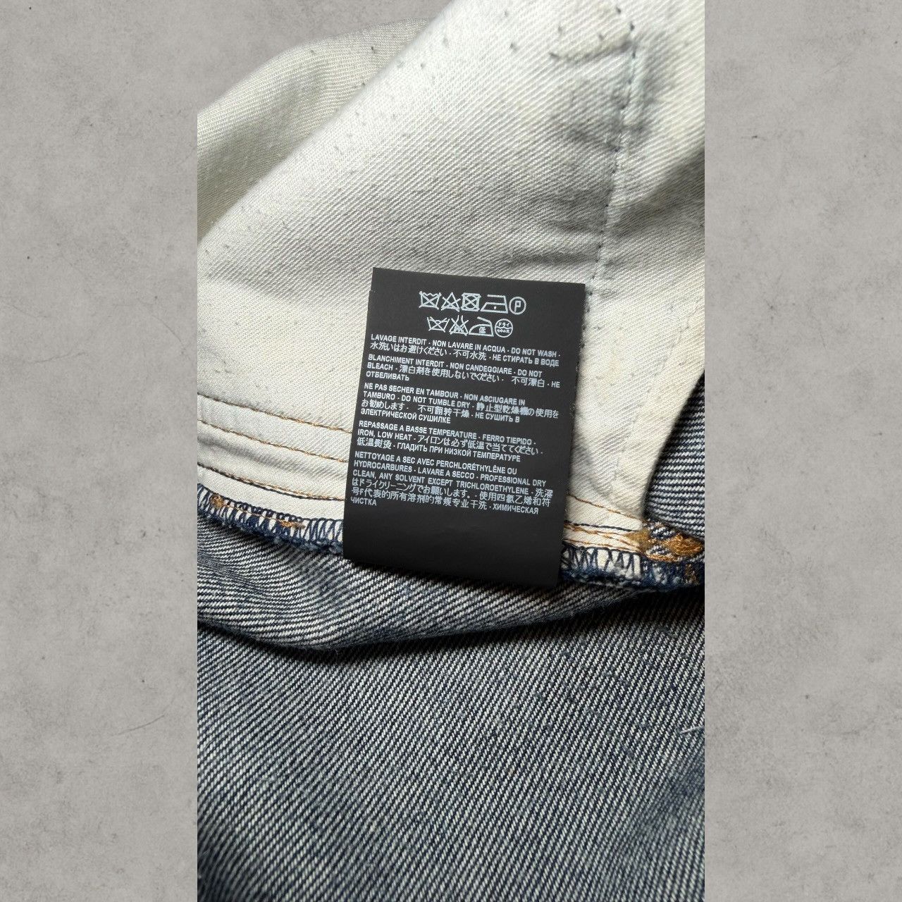 Saint Laurent Paris 2018 Saint Laurent Paris D02 Blue Crash Denim Sz 30 Size US 30 / EU 46 - 8 Thumbnail