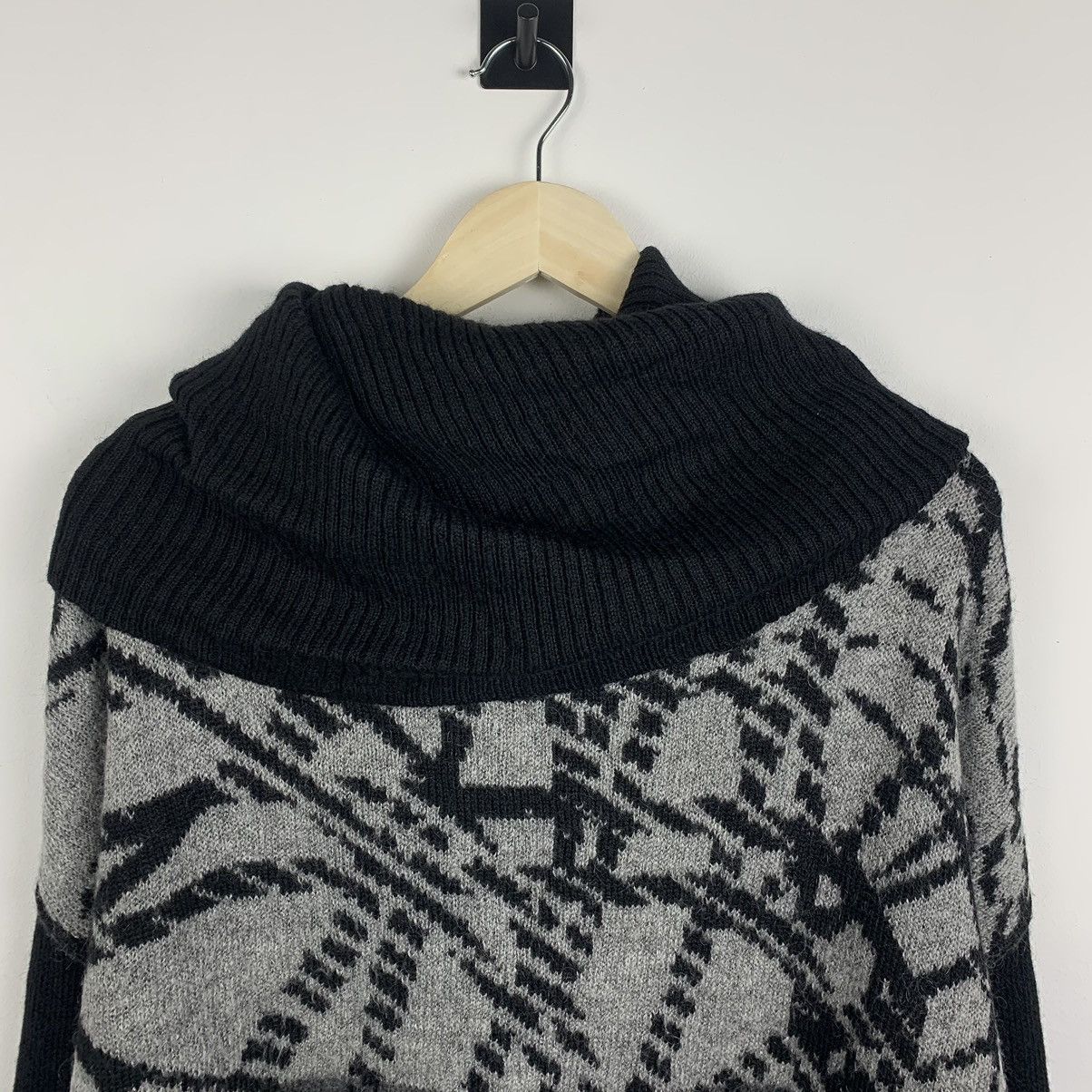 Sarah Pacini Vintage Sarah Pacini Assymetrical Wool Sweater One Size Y2K Size ONE SIZE - 2 Thumbnail