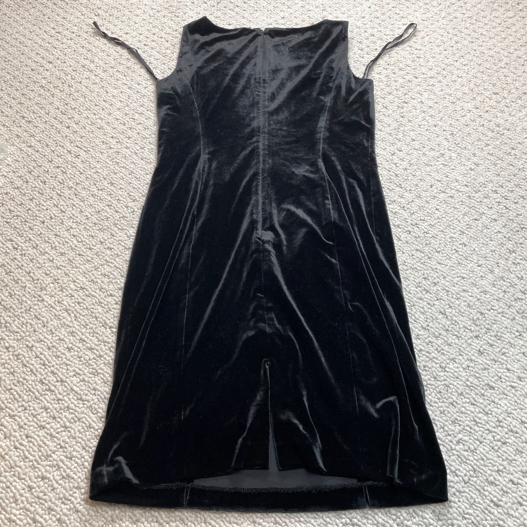Vintage TAHARI Dress Womens Midi Velvet Black Zip Round Neck Sleeveless A-Line 6 6 Regular Dry Clean Only Velvet Zipper Casual Party/Cocktail Black Womens Size M / US 6-8 / IT 42-44 - 7 Thumbnail