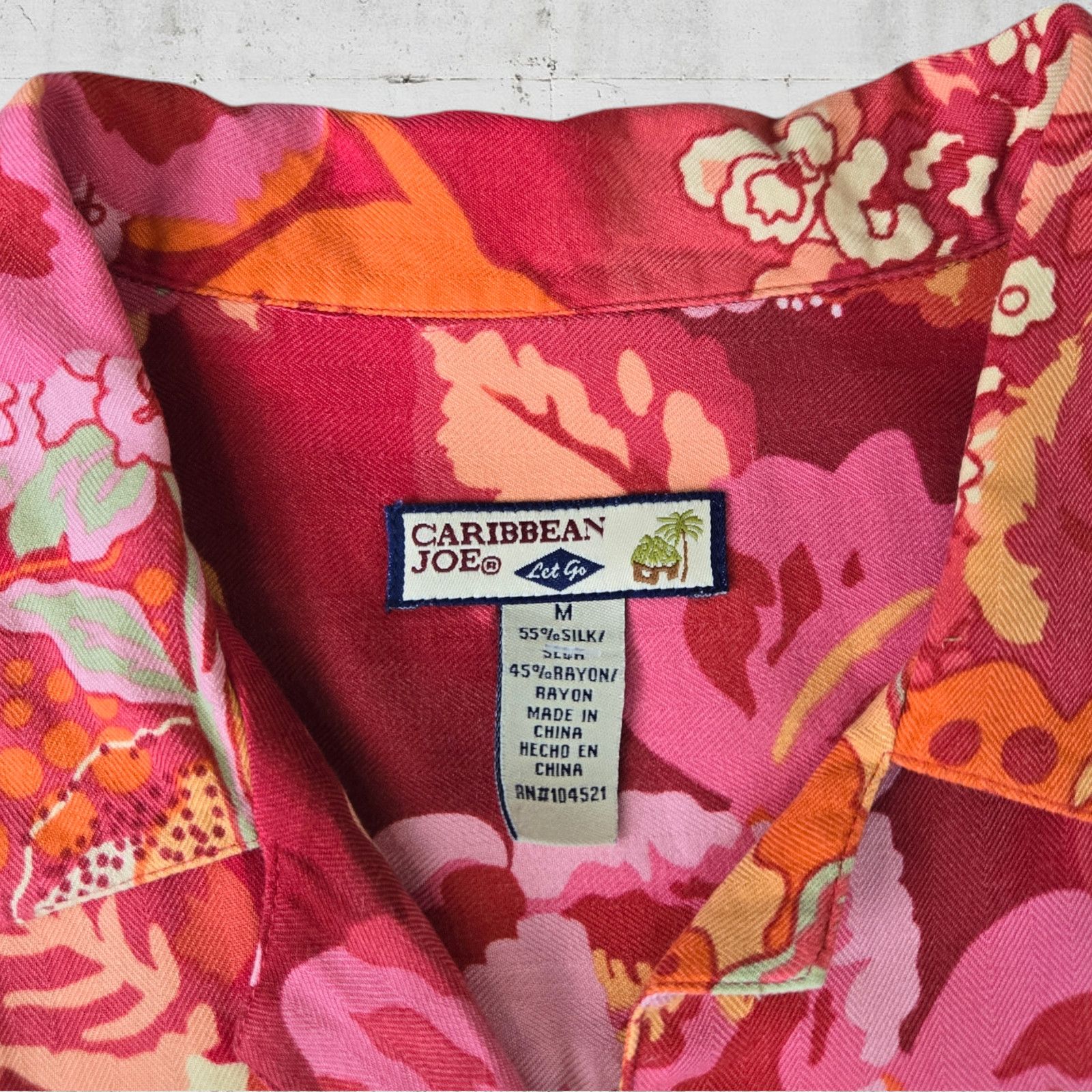 Vintage Vintage Pink Floral Silk Camp Shirt Size Medium Size M / US 6-8 / IT 42-44 - 4 Thumbnail