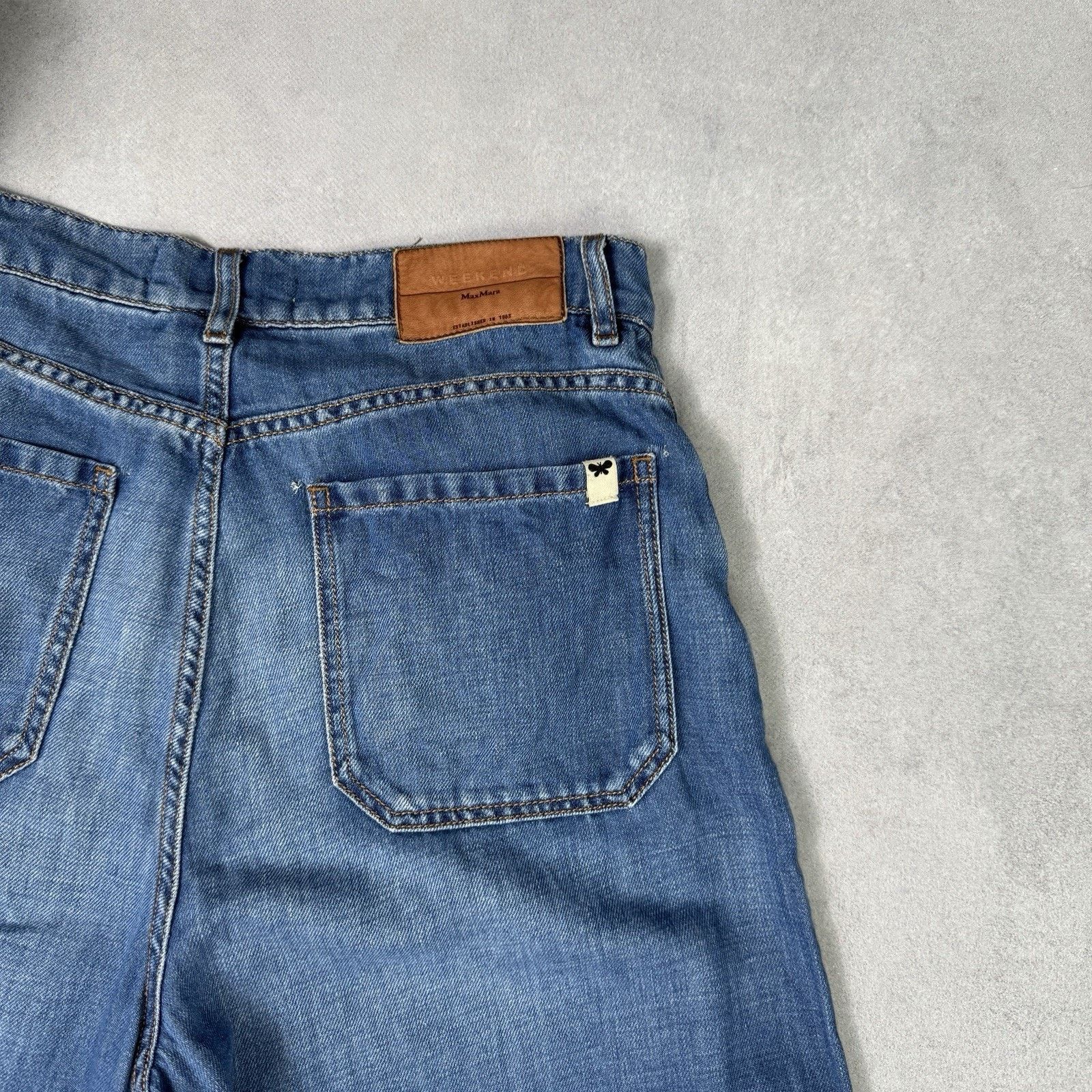 Weekend Max Mara Weekend Max Mara Flared Jeans mit 5-Pocket Size US 10 Blue Size 32" / US 10 / IT 46 - 17 Thumbnail