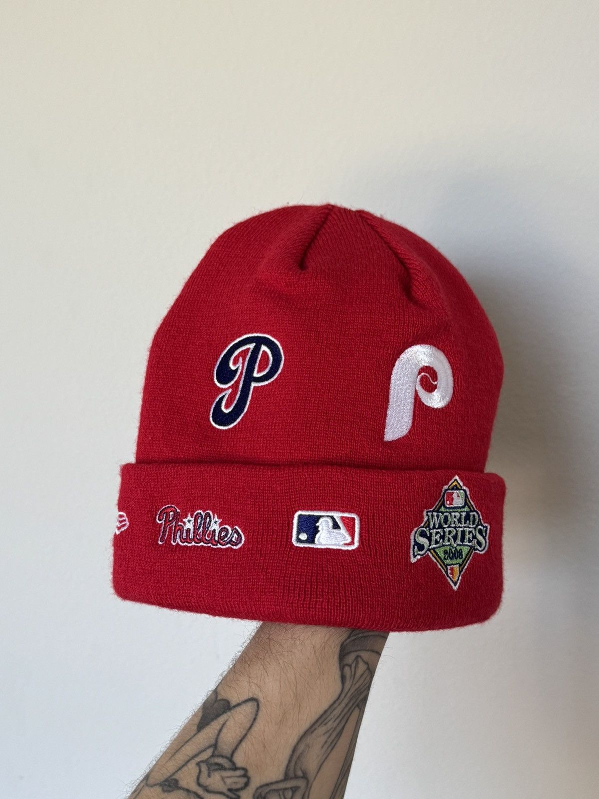 New Era Phillies side patch beanie Size ONE SIZE - 2 Thumbnail
