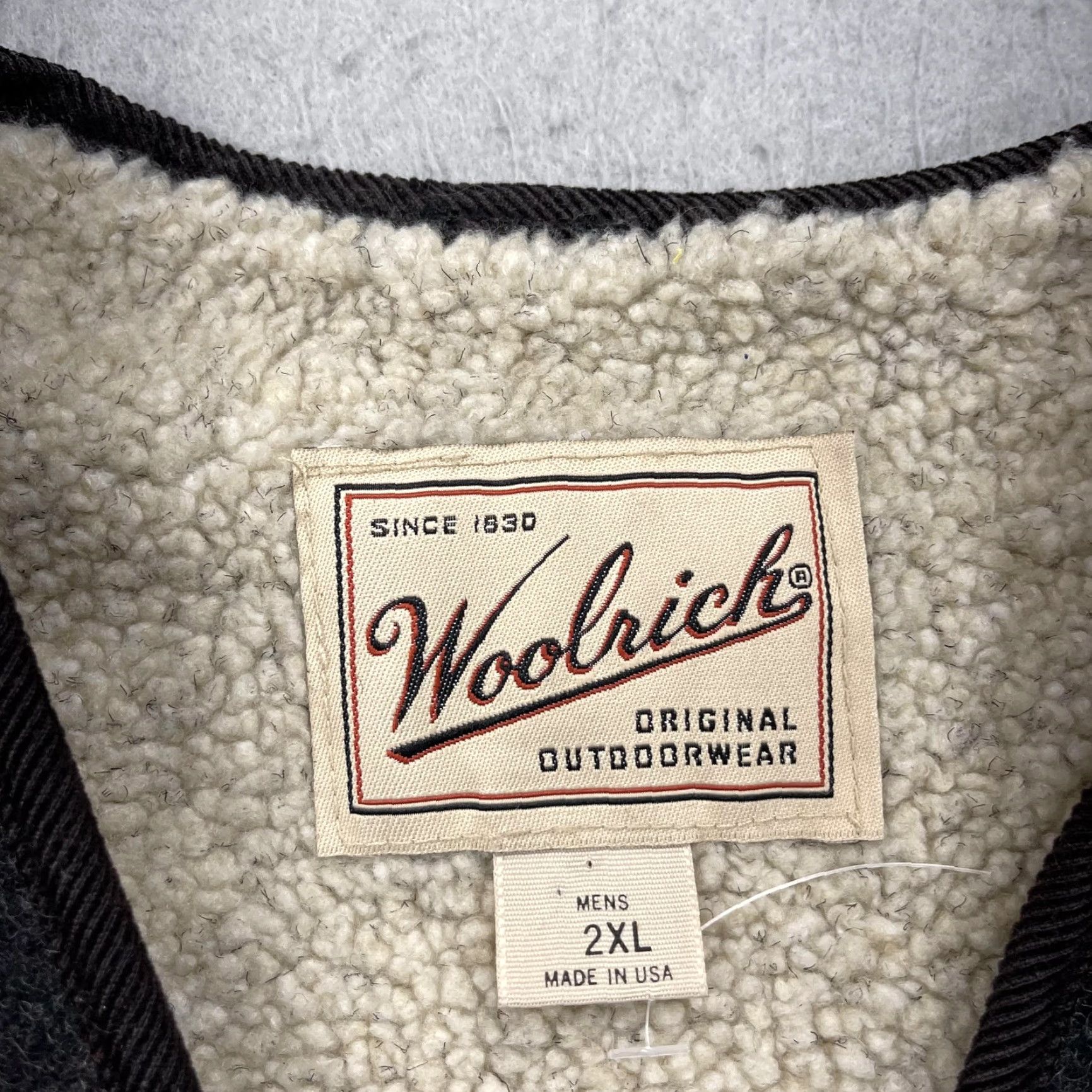 Vintage VINTAGE Woolrich Vest Mens 2XL Gray Plaid Wool Sherpa Lined Full Zip Outdoor Woolrich Vest Mens 2XL Gray Plaid Wool Sherpa Lined Zip Pockets Size US XXL / EU 58 / 5 - 6 Thumbnail