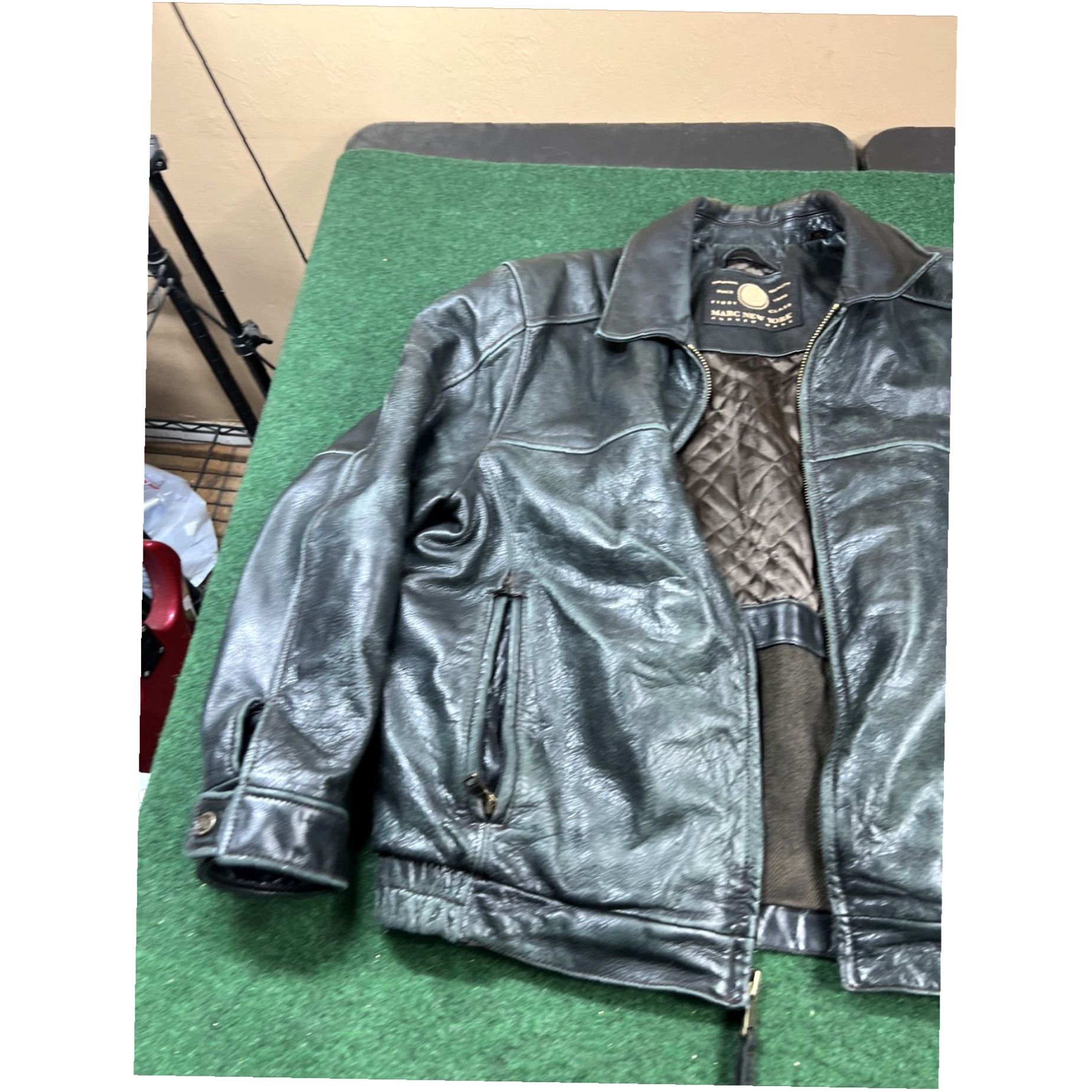 Andrew Marc Marc NY Andrew Marc 1st Class Black Leather Bomber Jacket Sz XL Size US XL / EU 56 / 4 - 2 Thumbnail
