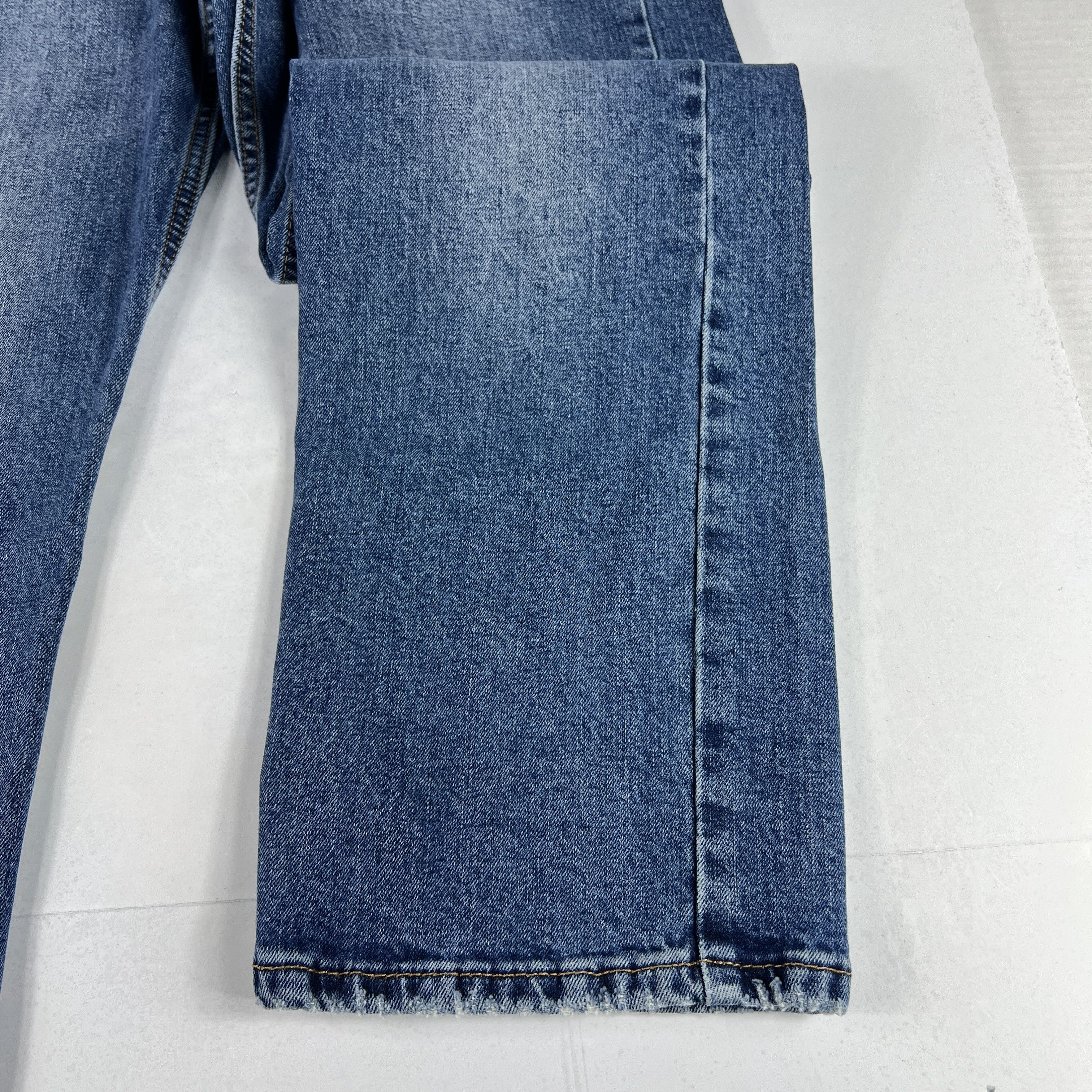 Levi's Levi's Jeans 505 Straight Leg Blue Faded Stretch Denim Size US 32 / EU 48 - 8 Thumbnail