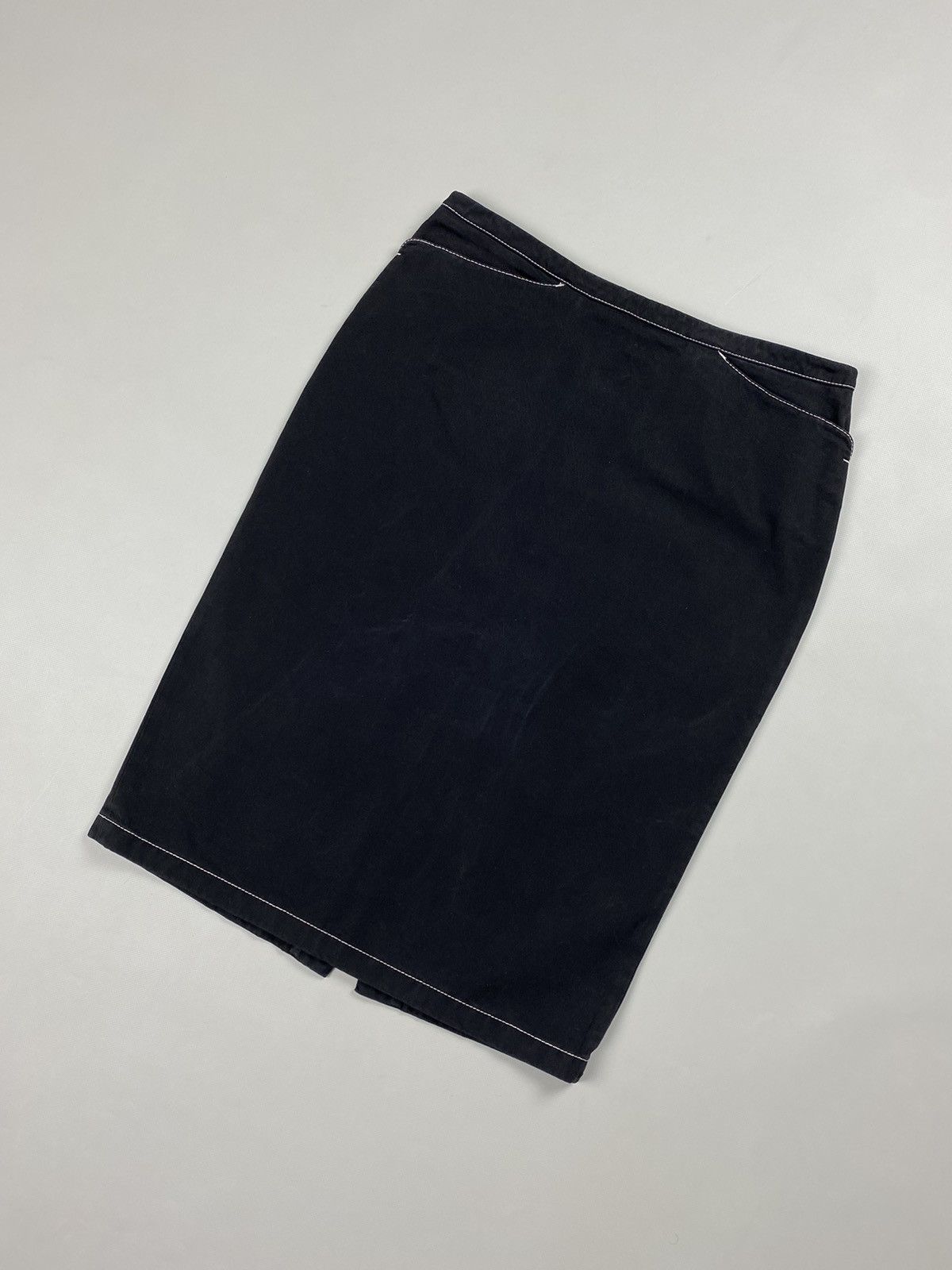 Prada Prada ladies cotton pencil skirt size 42 Size 28" / US 6 / IT 42 - 6 Thumbnail