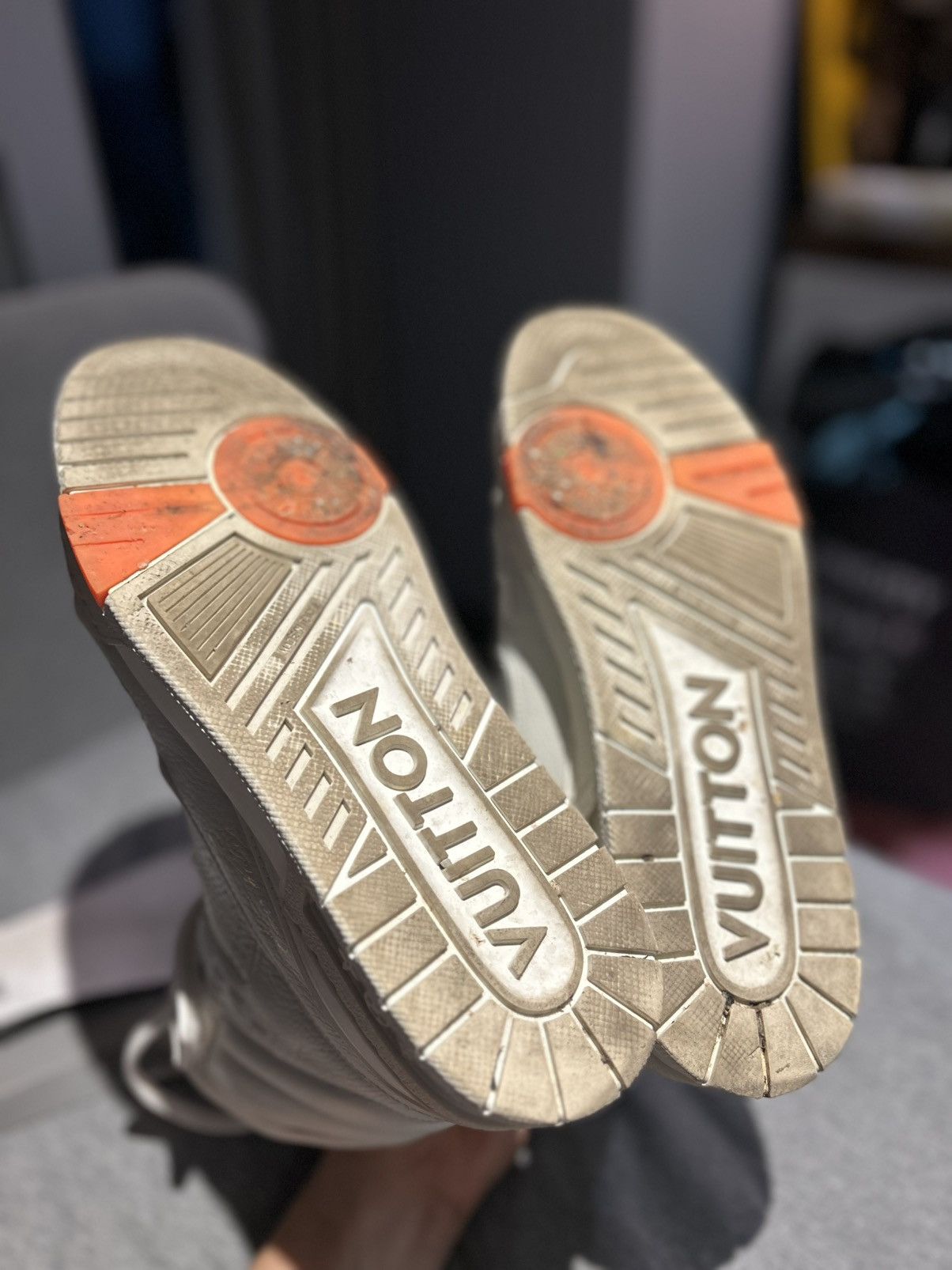 Louis Vuitton Virgil Abloh Louis Vuitton Trainer Size US 9 / EU 42 - 5 Thumbnail