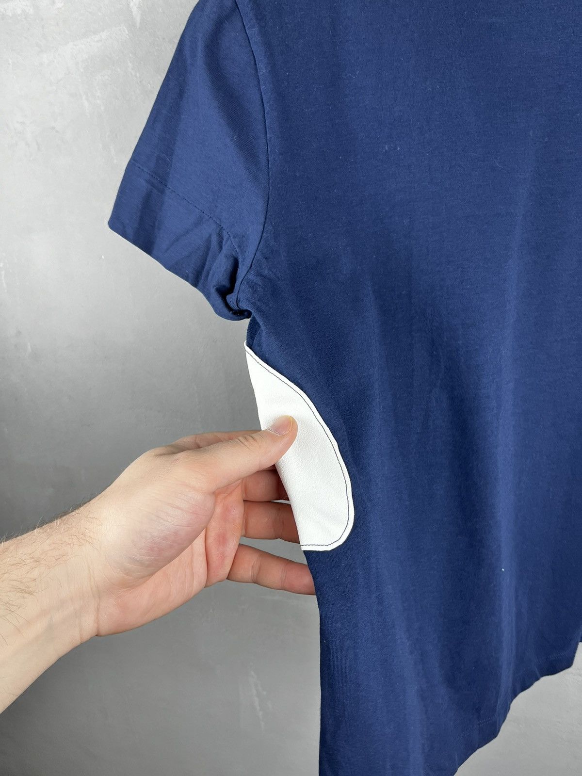 Designer × Other Cedric Charlier Elongated Hem Tee Size M / US 6-8 / IT 42-44 - 6 Thumbnail