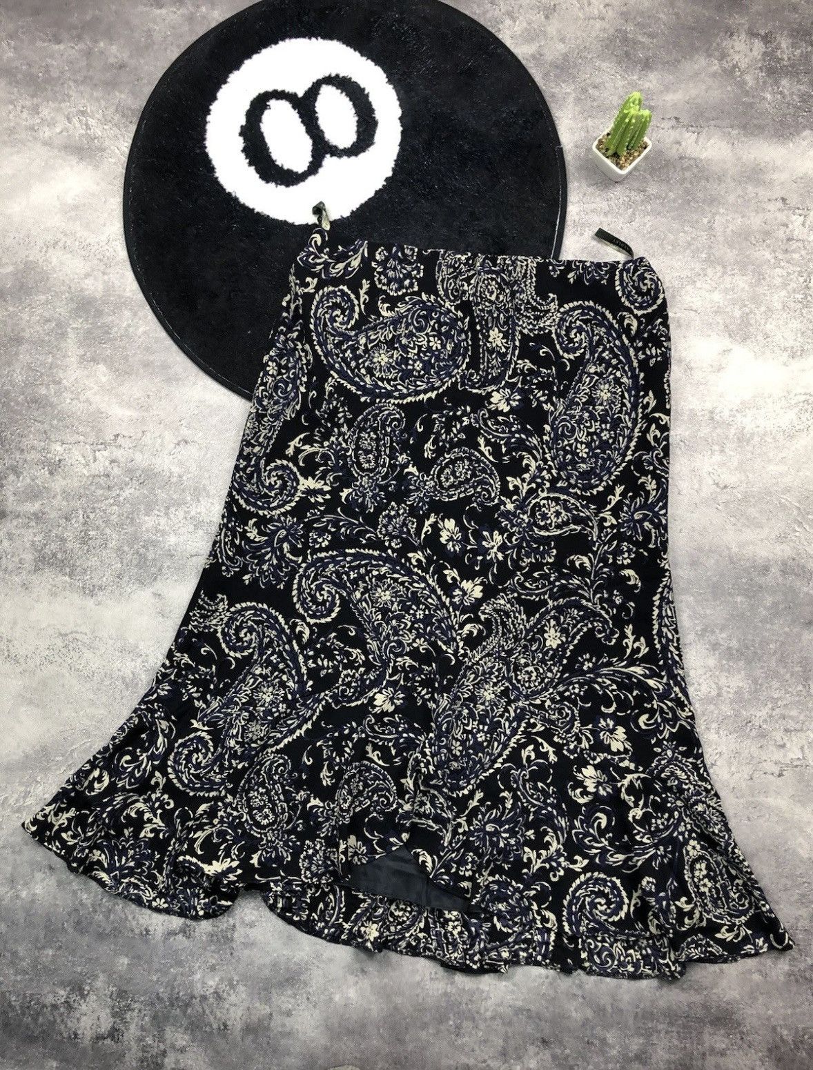 Laura Ashley LAURA ASHLEY Vintage Polyester LongSkirt Streetwear Monogram Size 36" / US 14 / IT 50 - 1 Thumbnail