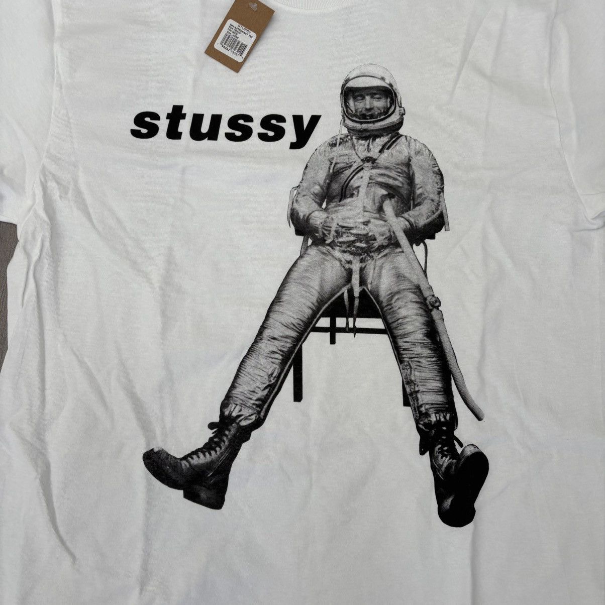 Stussy Stussy Astronaut Tee Large White Size US L / EU 52-54 / 3 - 2 Thumbnail