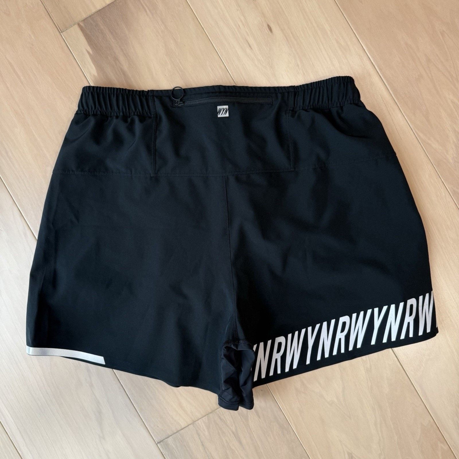 Other Wynr Noosa Run Shorts Medium Black Lightweight Workout Size US 30 / EU 46 - 6 Thumbnail