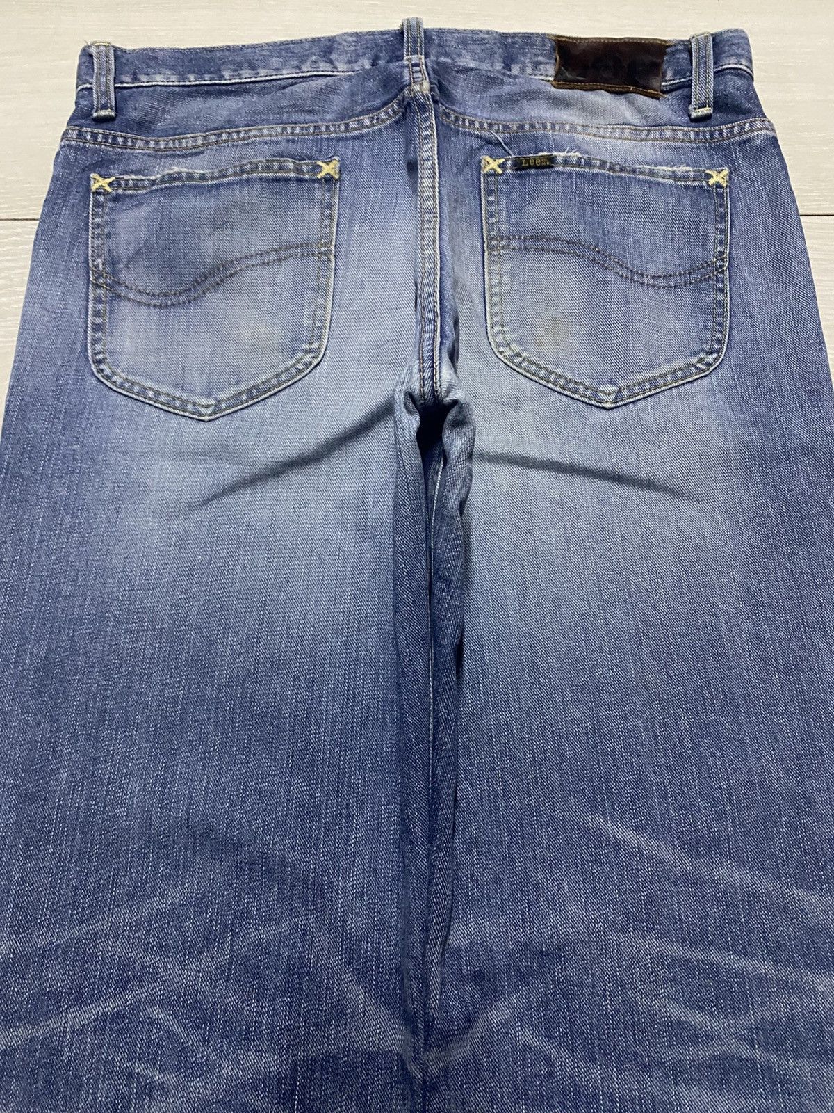 Number (N)ine Vintage Lee Riders Faded Wash Distressed Loose Jeans Size US 33 - 4 Thumbnail