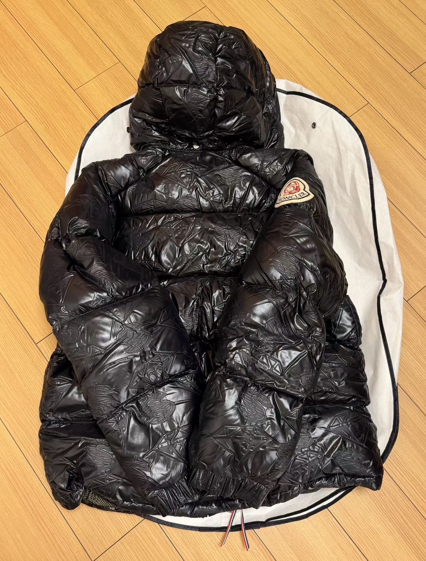 Moncler Moncler x BBC Black Logo Down Jacket Size US L / EU 52-54 / 3 - 1 Thumbnail