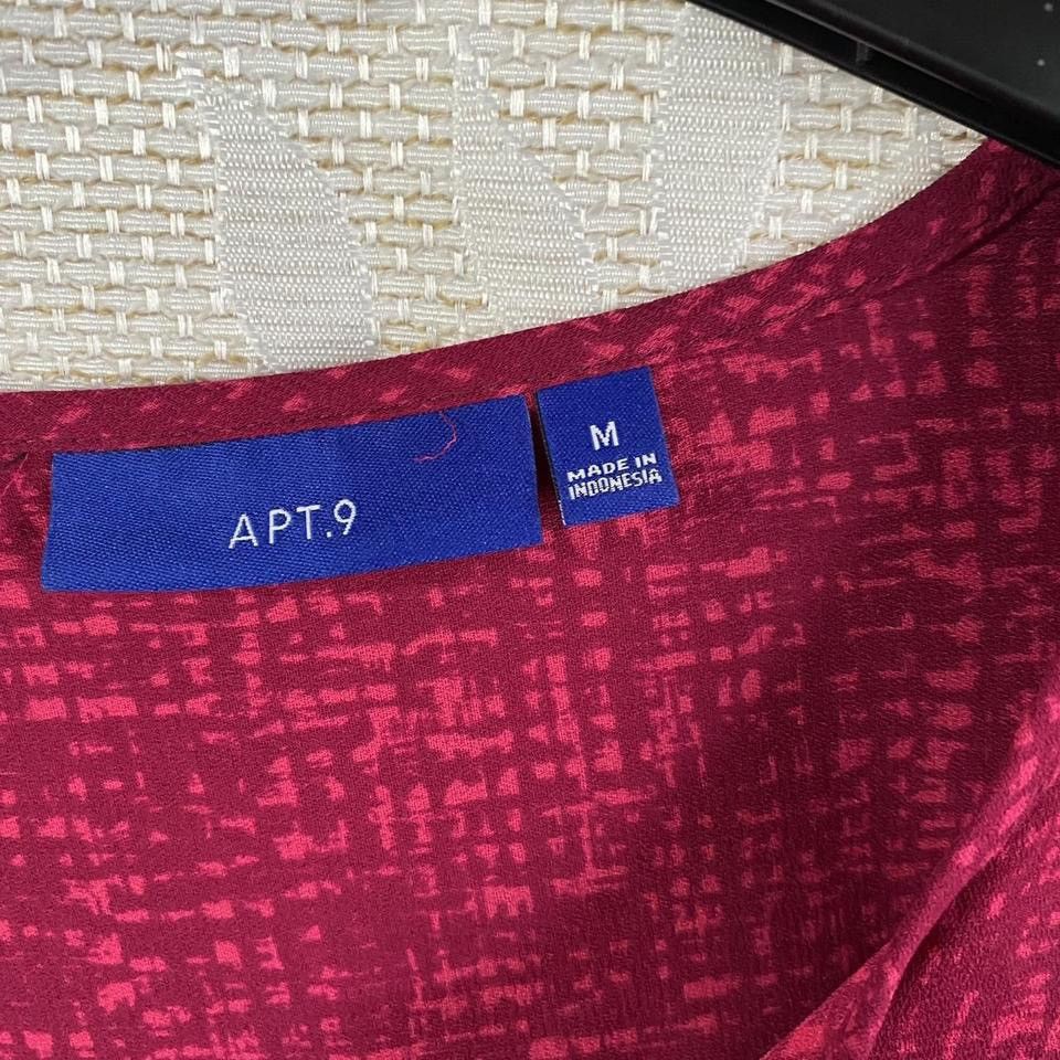 Apt. 9 Apt. 9 Textured Dress With Roll Tab Sleeves Pink V-neck Size M / US 6-8 / IT 42-44 - 2 Thumbnail